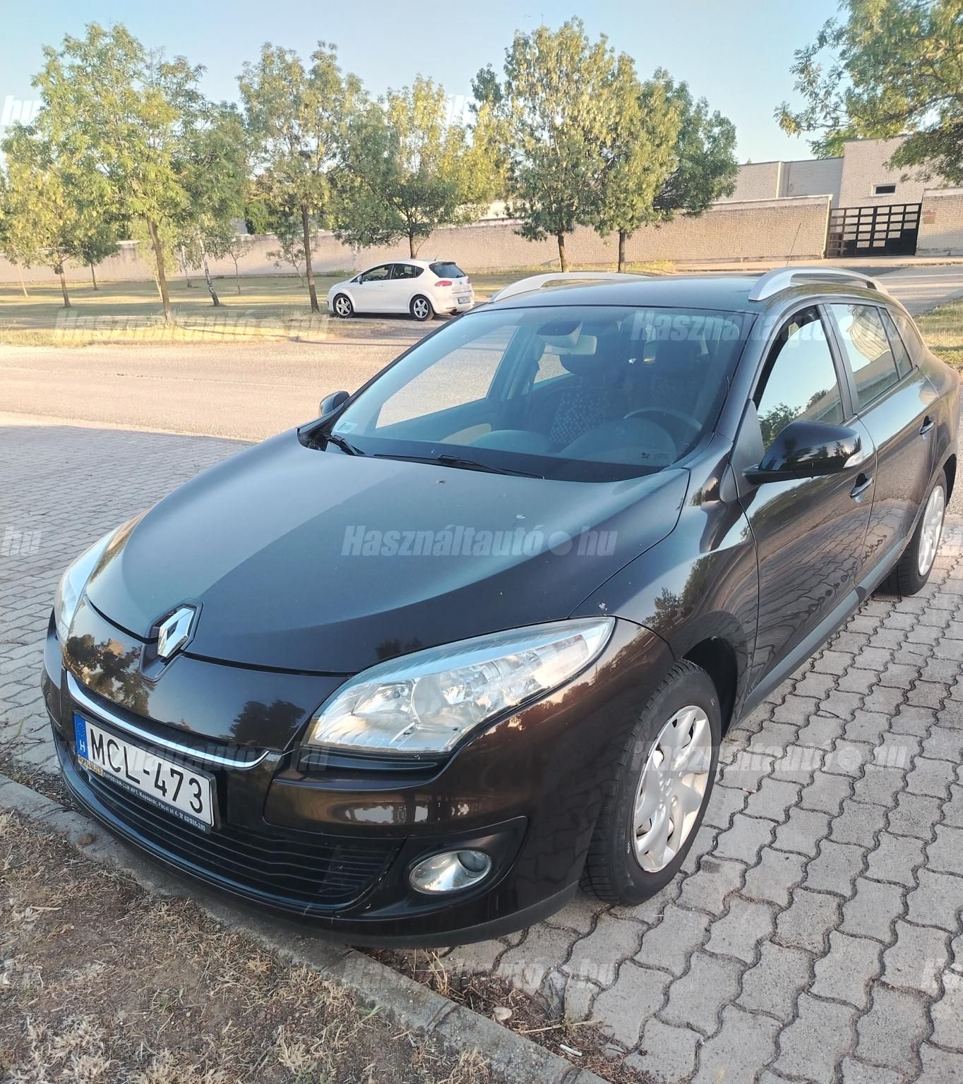 RENAULT MEGANE 2012/7 - 1