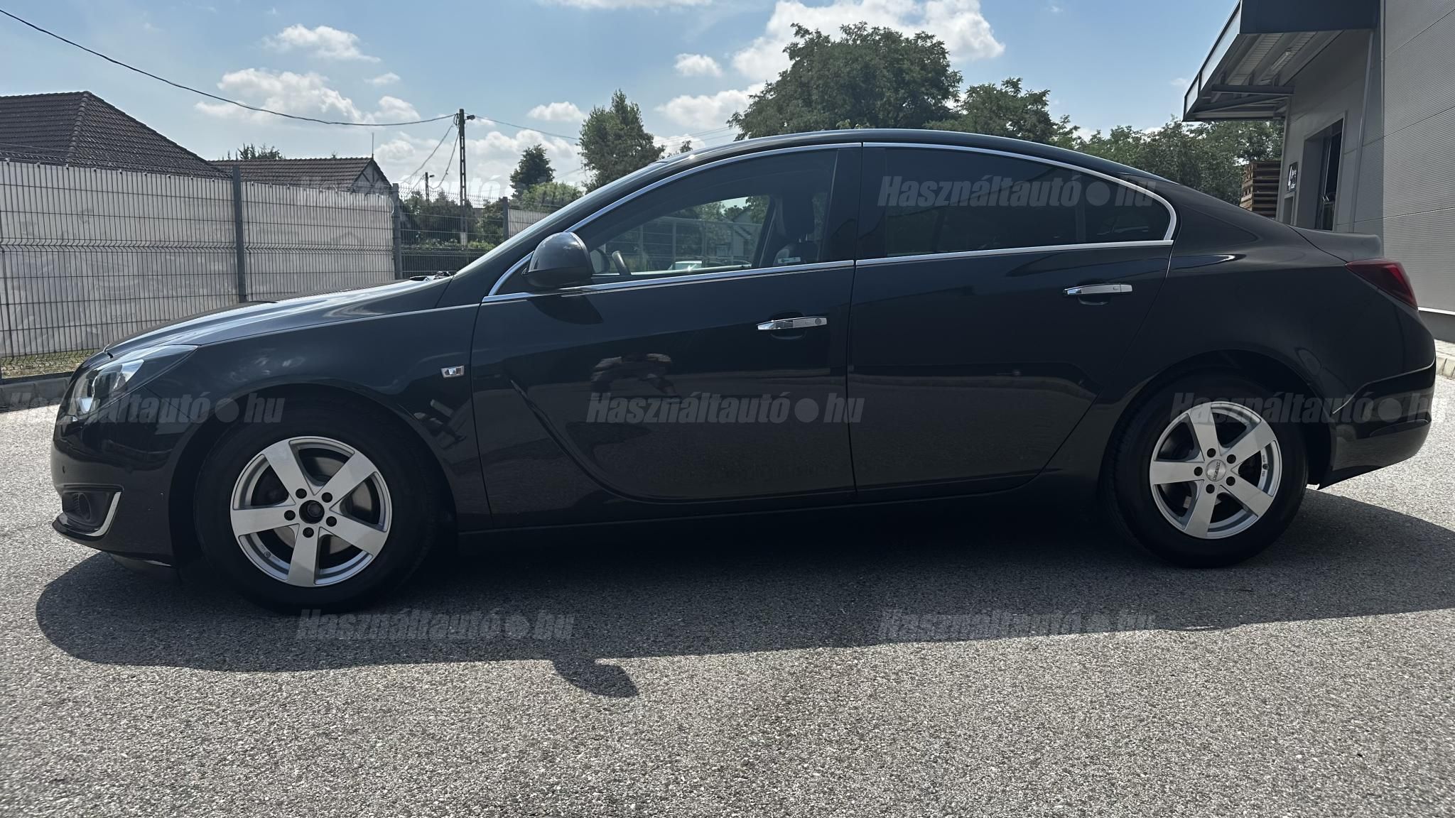 OPEL INSIGNIA 2016/5 - 1