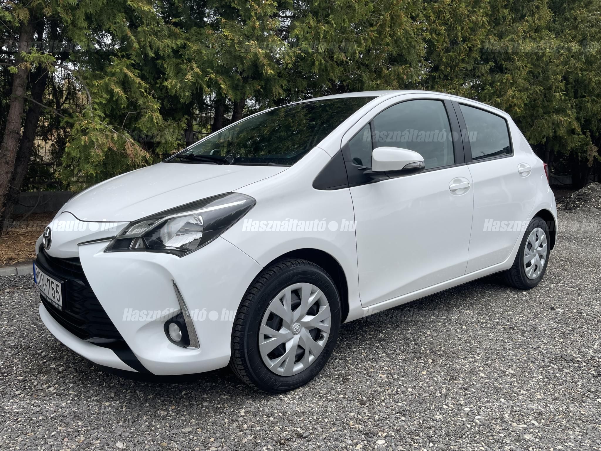 TOYOTA YARIS 2019/7 - 1