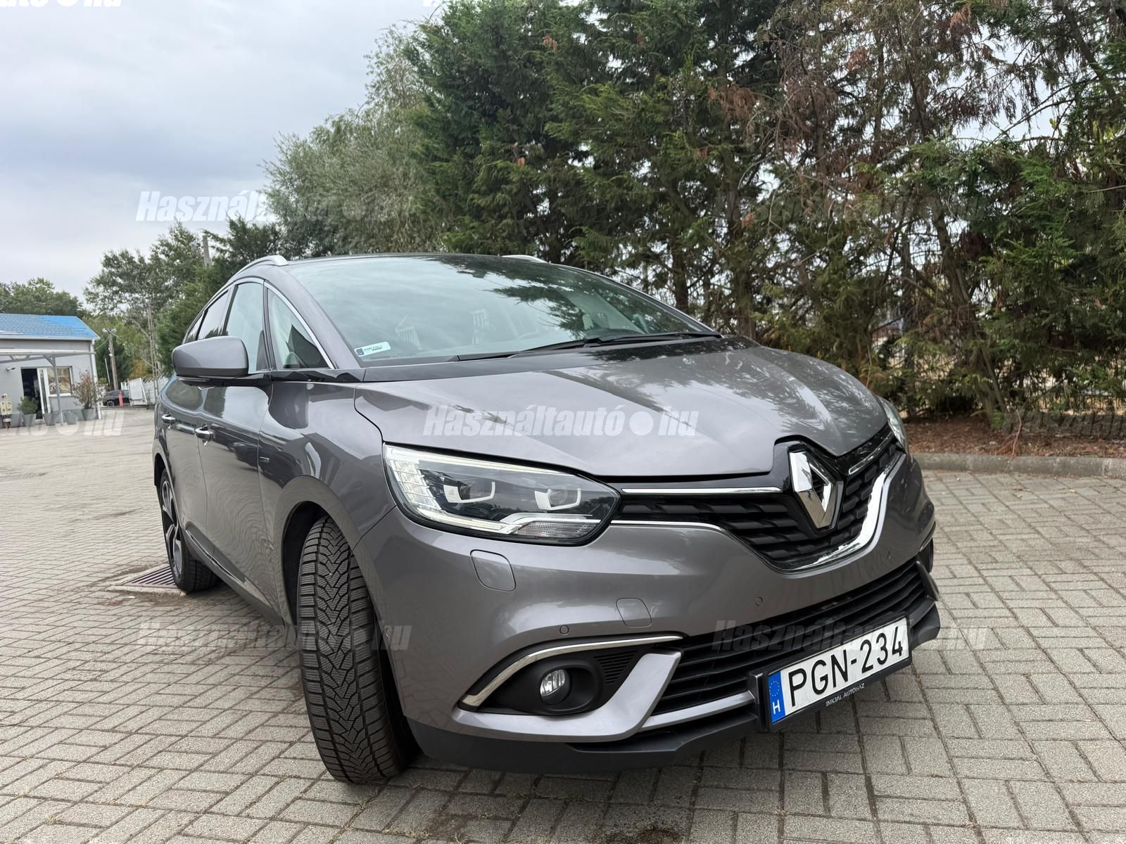 RENAULT GRAND SCENIC 2017 - 1