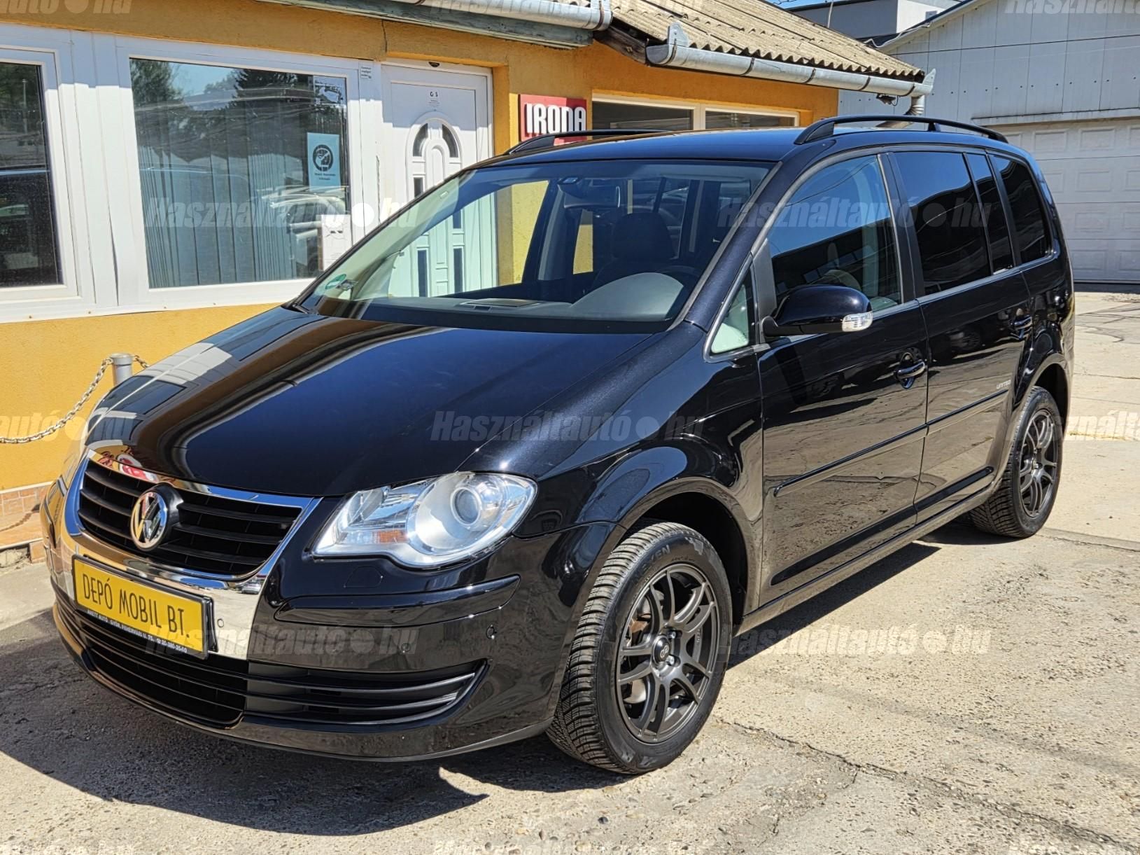 VOLKSWAGEN TOURAN 2008/4 - 1