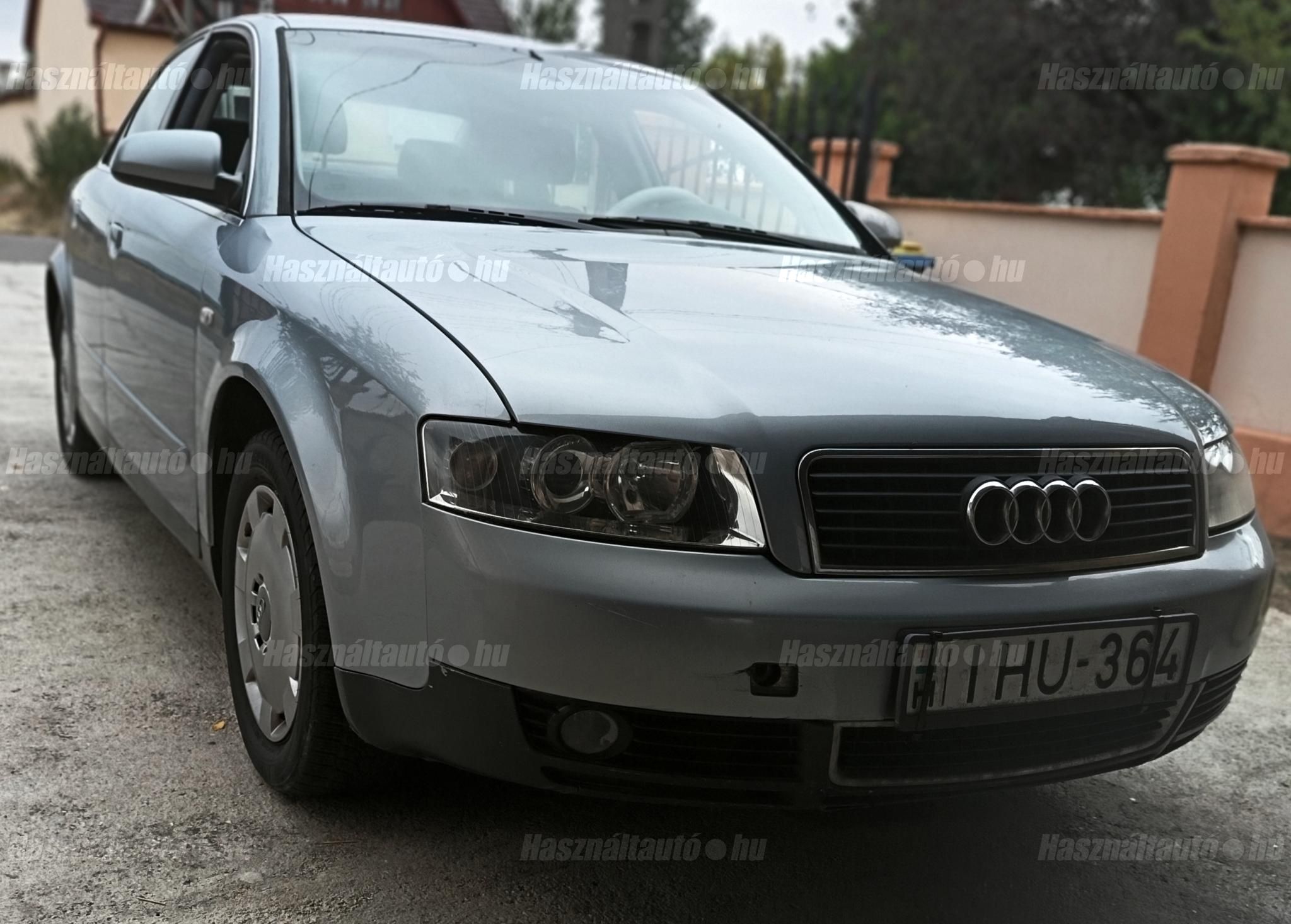 AUDI A4 2003/3 - 1