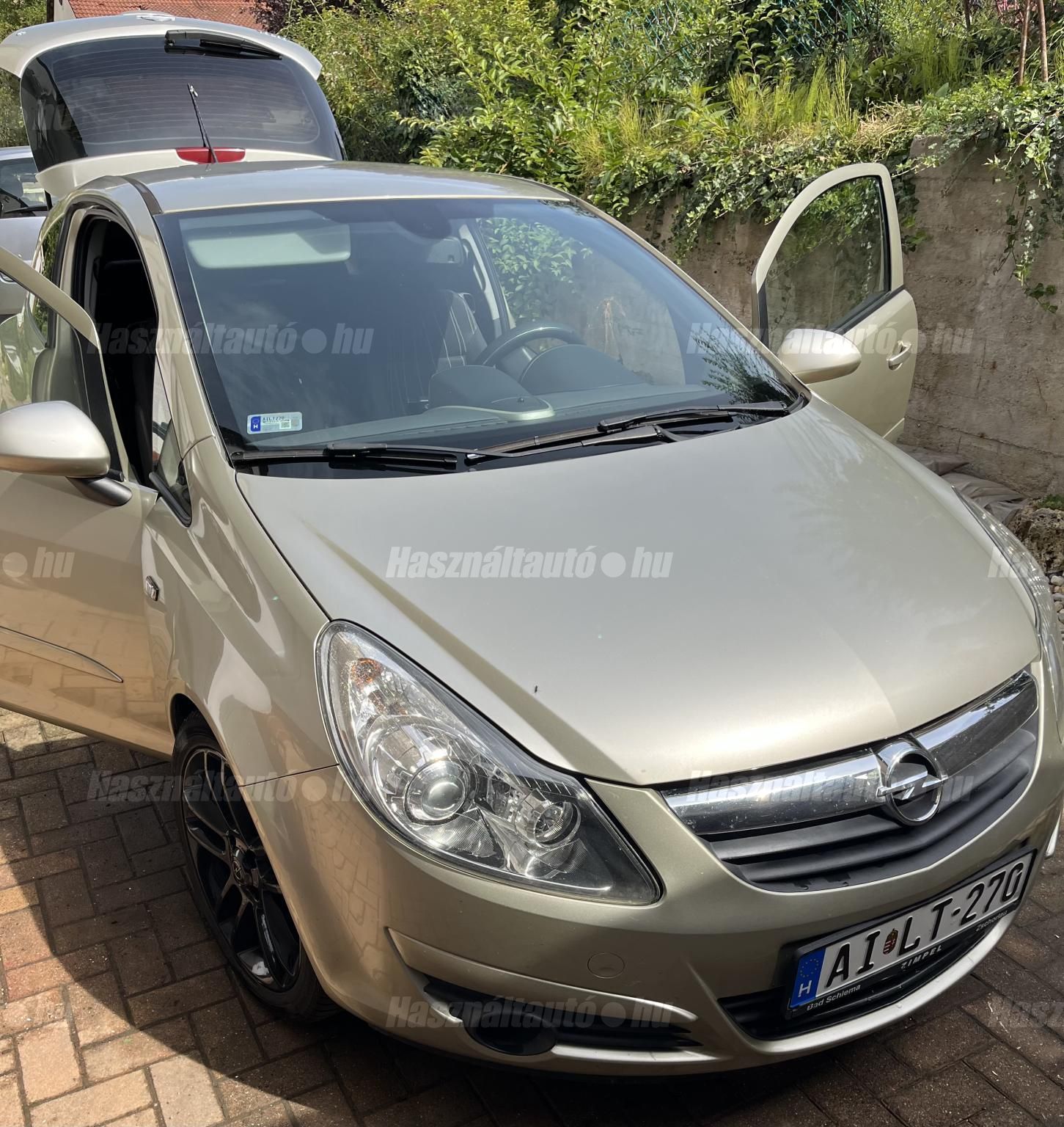 OPEL CORSA D 2006/9 - 1