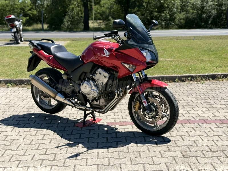 HONDA CBF 600 2008 - 1