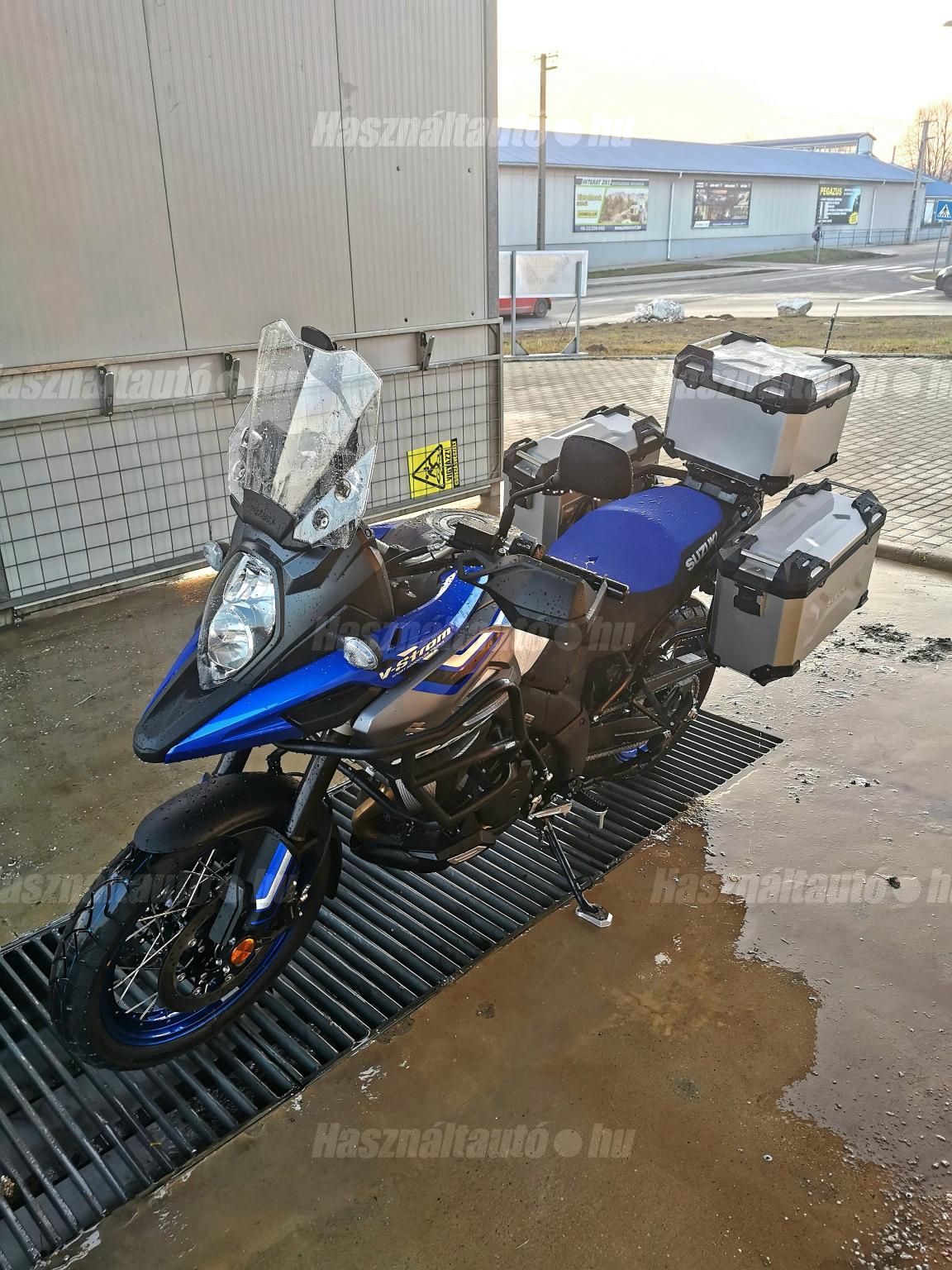 SUZUKI DL 1000 2019/12 - 1