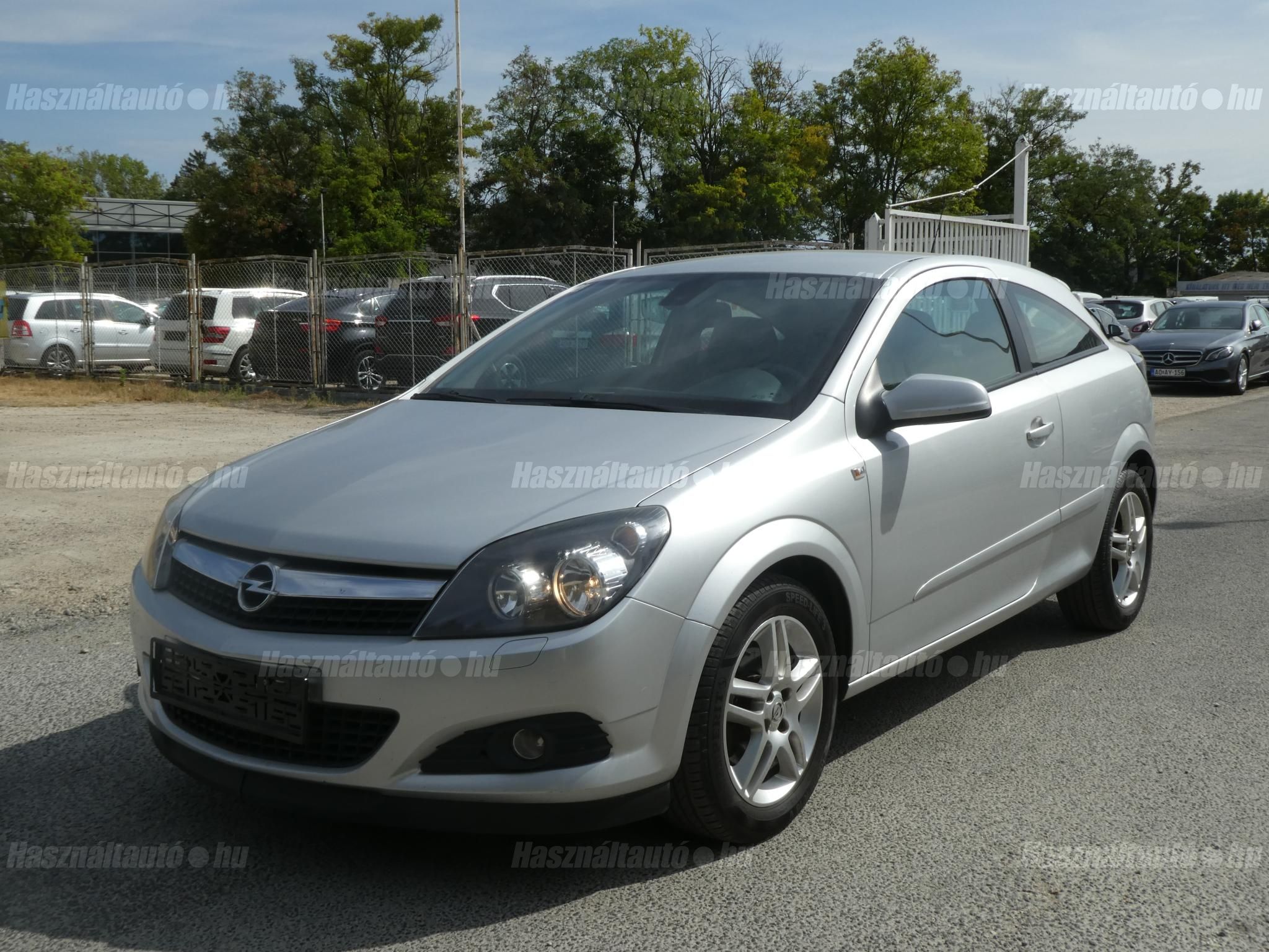 OPEL ASTRA H 2007/4 - 1