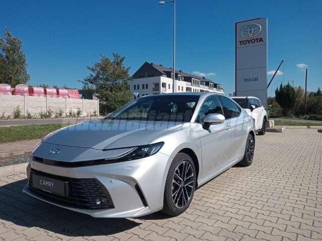 TOYOTA CAMRY 2026/9 - 1