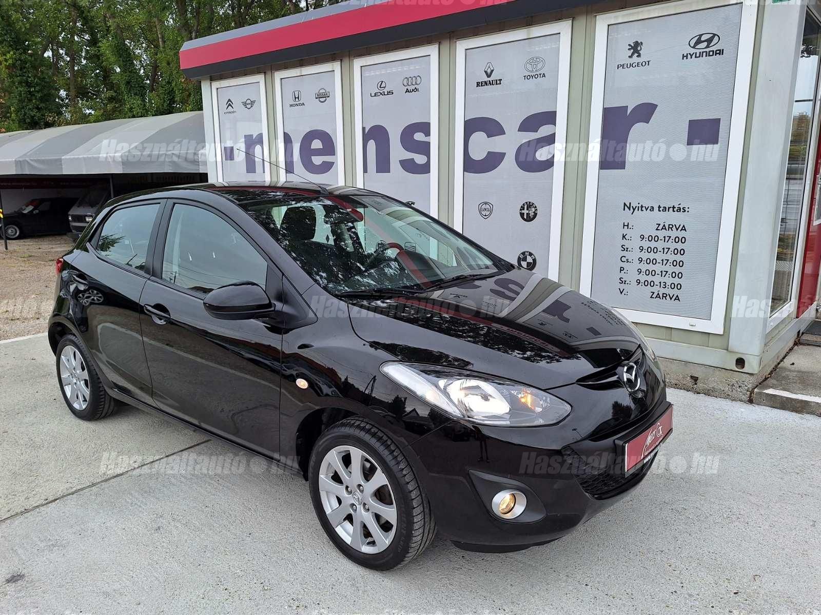 MAZDA 2 2012/8 - 1