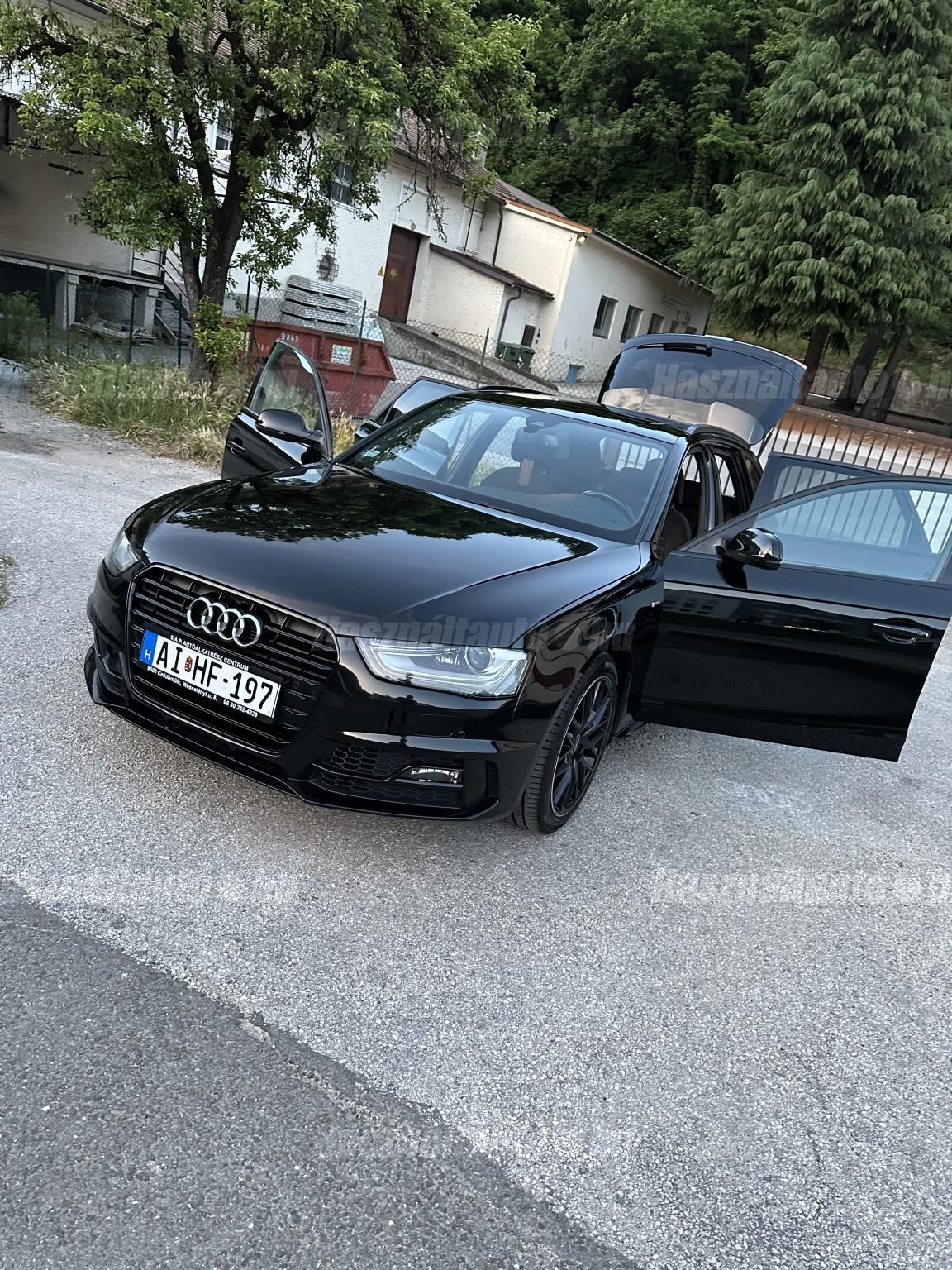 AUDI A4 2015/10 - 1
