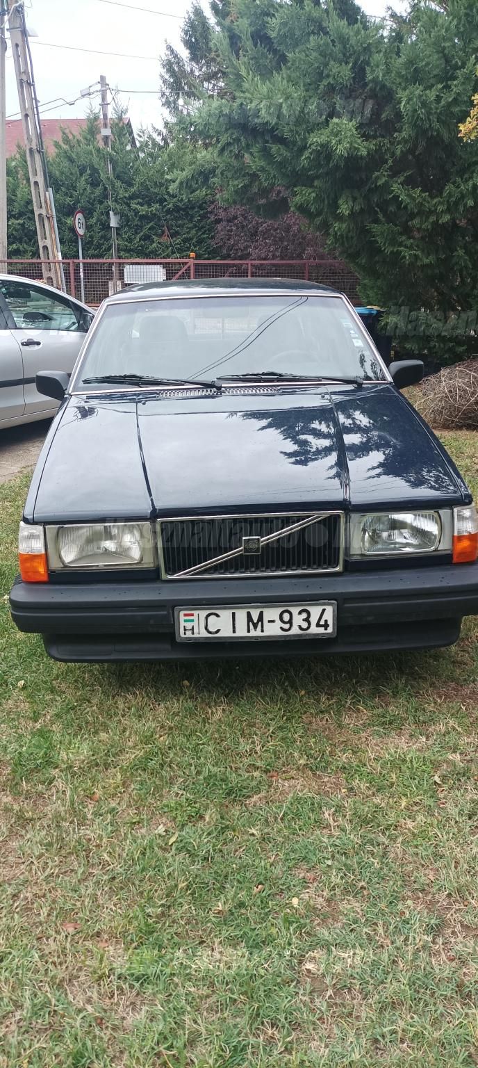 VOLVO 740 1988/10 - 1