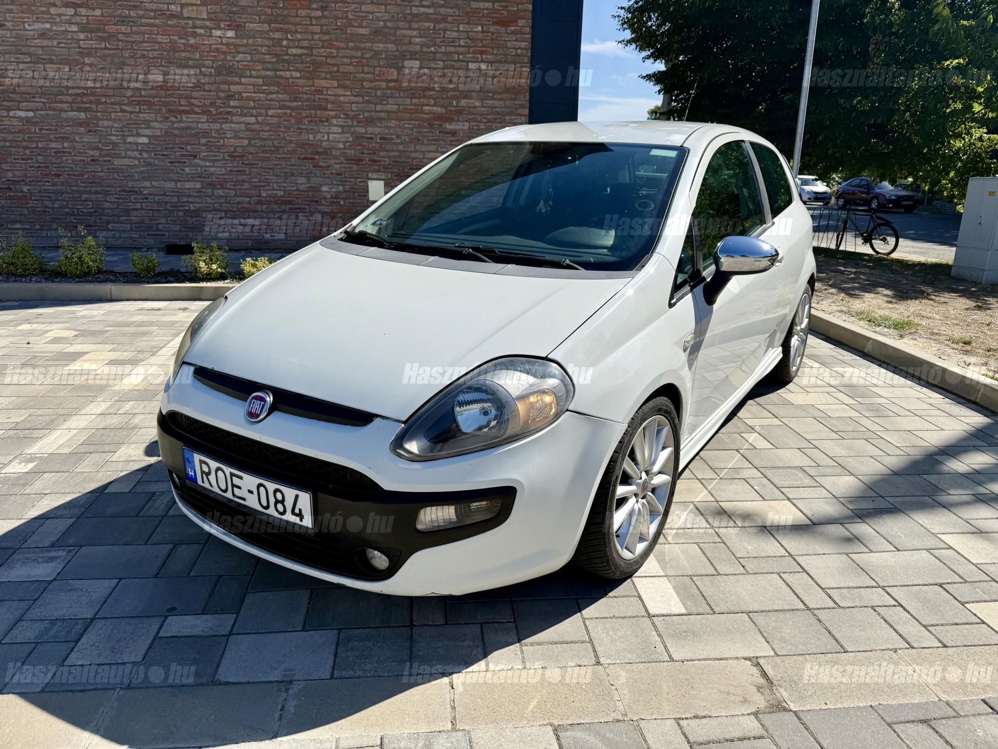 FIAT PUNTO 2011/1 - 1