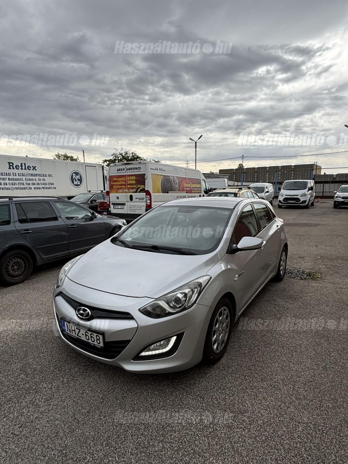 HYUNDAI I30 2013/1 - 1