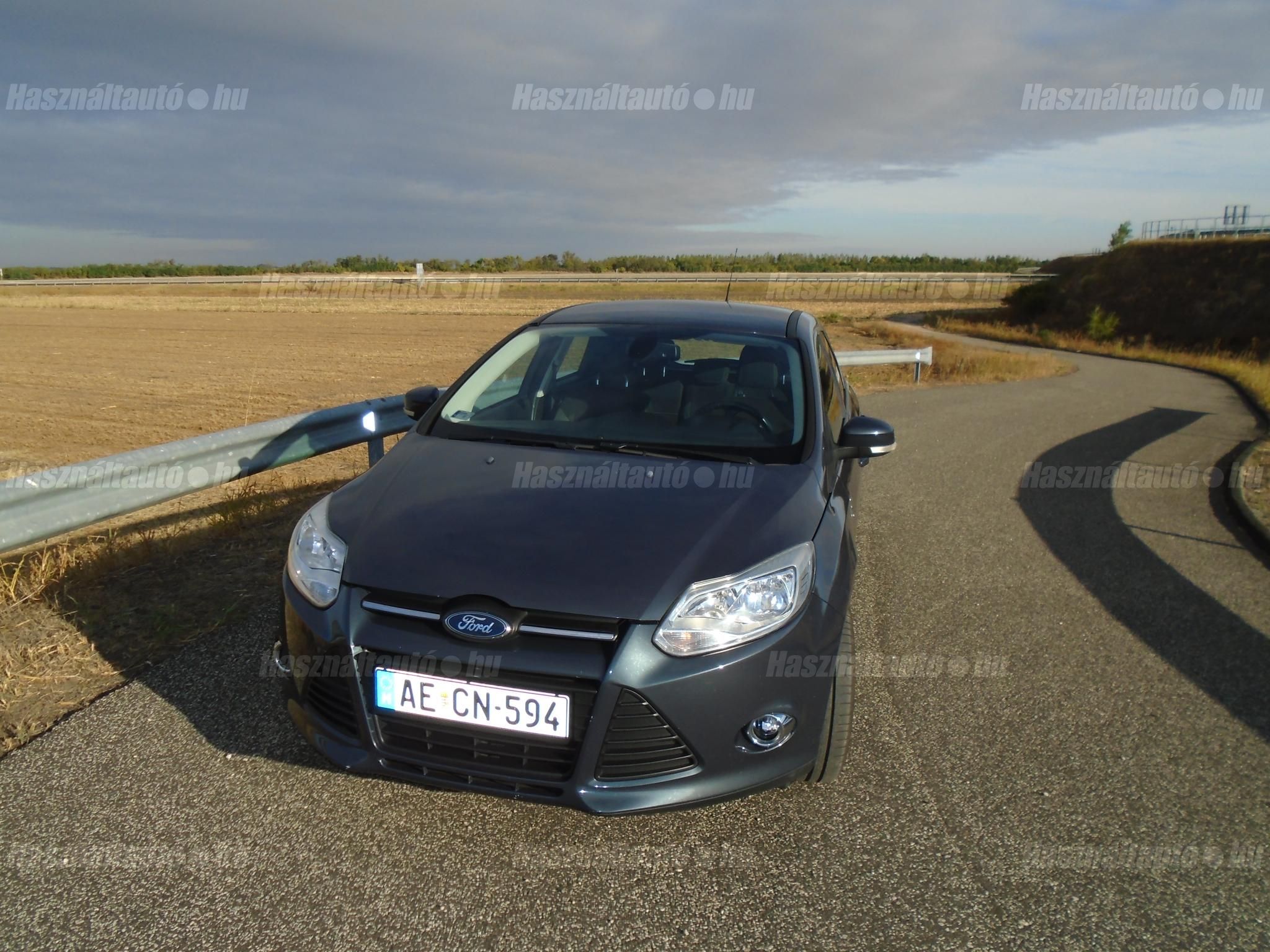 FORD FOCUS 2011/5 - 1