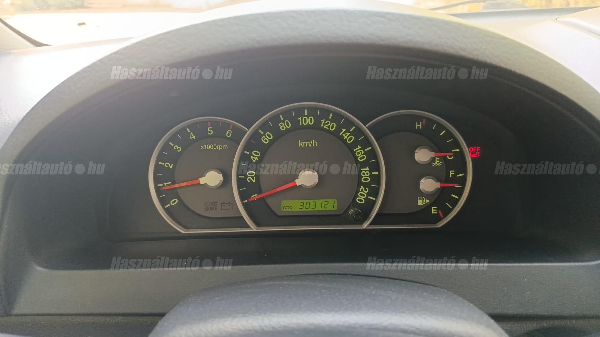 KIA SORENTO 2007/9 - 1