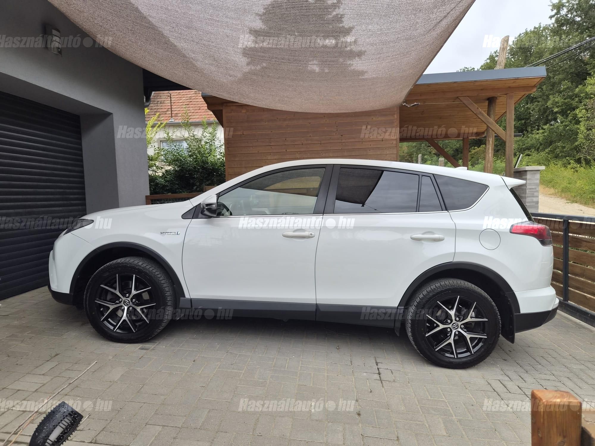 TOYOTA RAV 4 2017/7 - 1