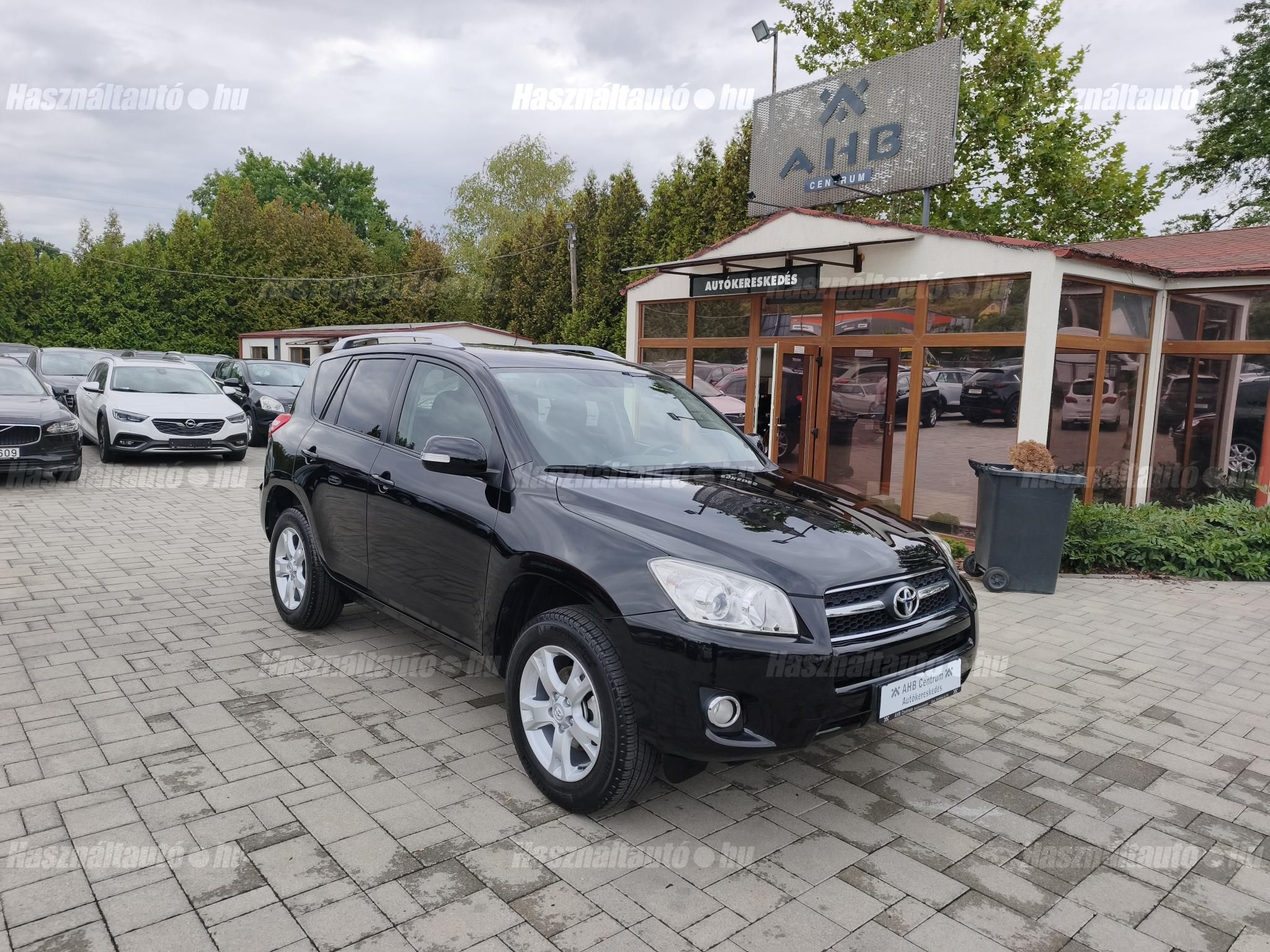 TOYOTA RAV 4 2009/10 - 1