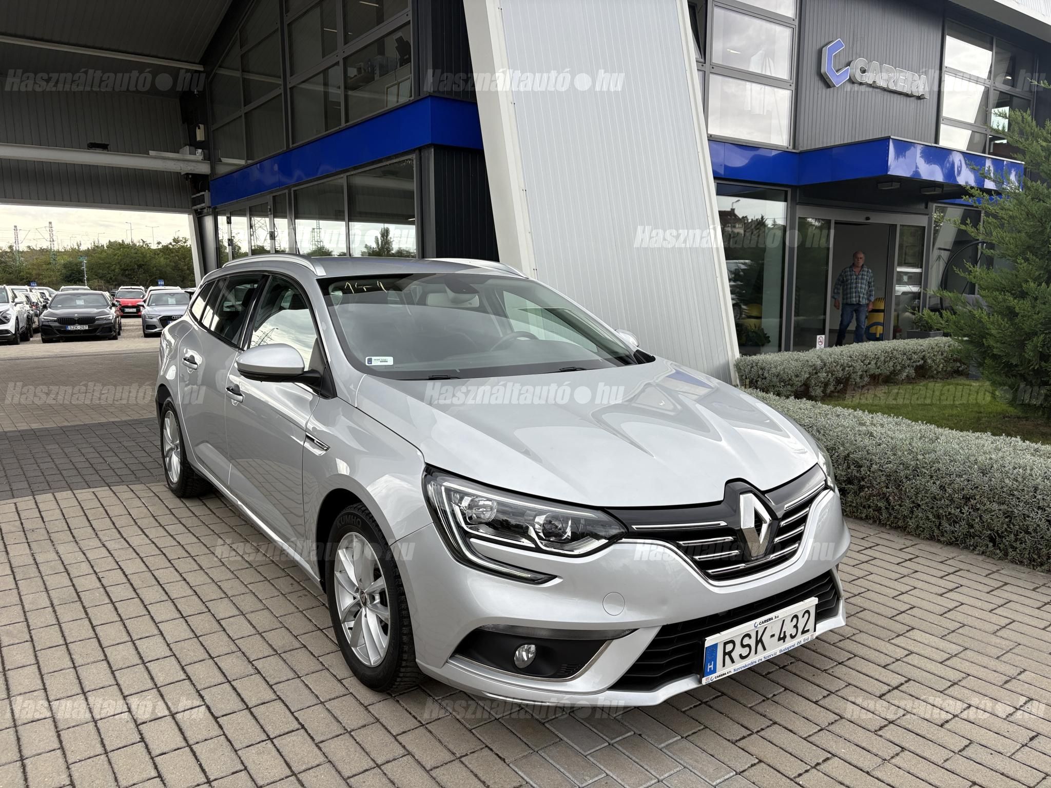 RENAULT MEGANE 2019/8 - 1