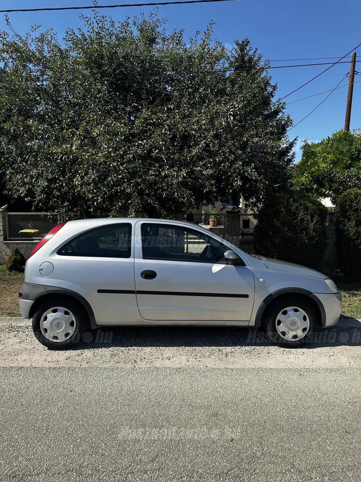 OPEL CORSA C 2001 - 1