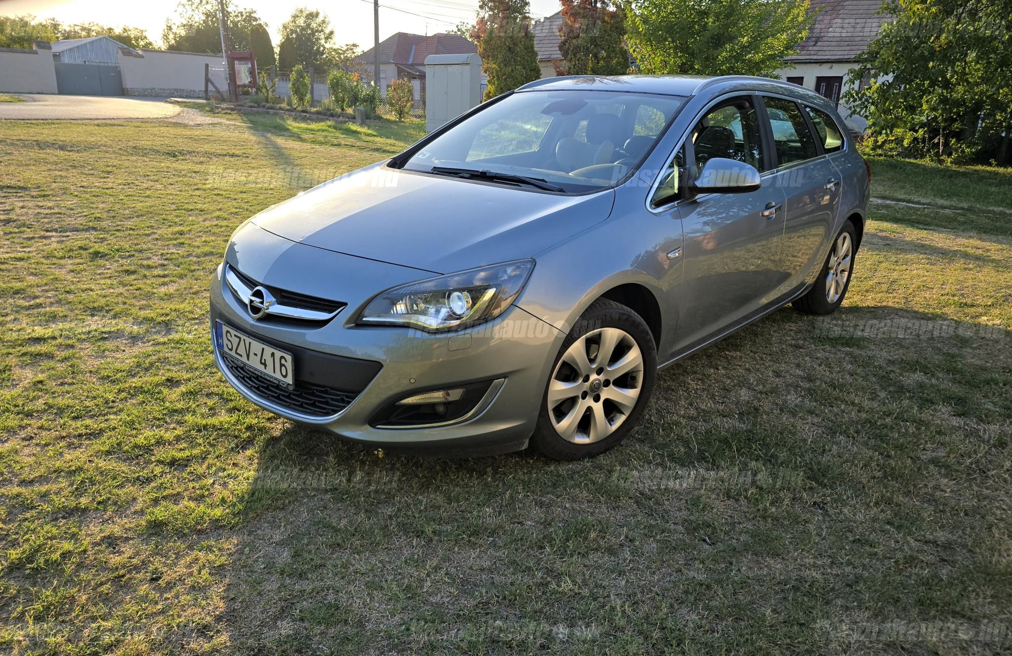 OPEL ASTRA J 2013/6 - 1