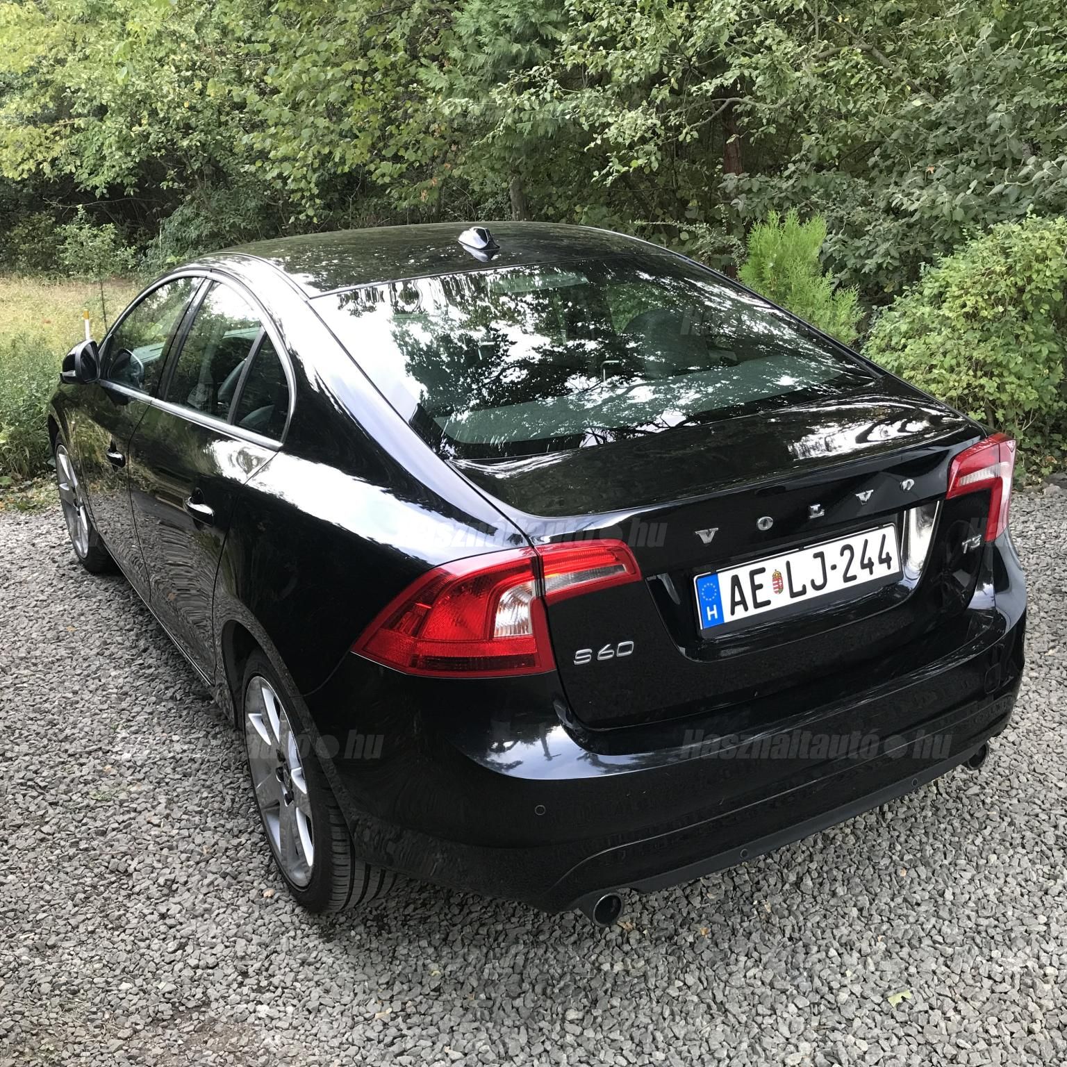 VOLVO S60 2015/3 - 1
