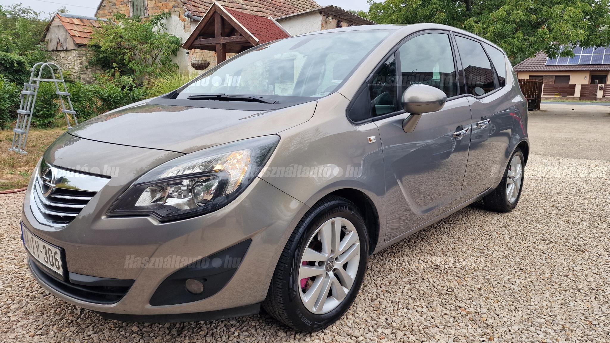 OPEL MERIVA B 2011/6 - 1
