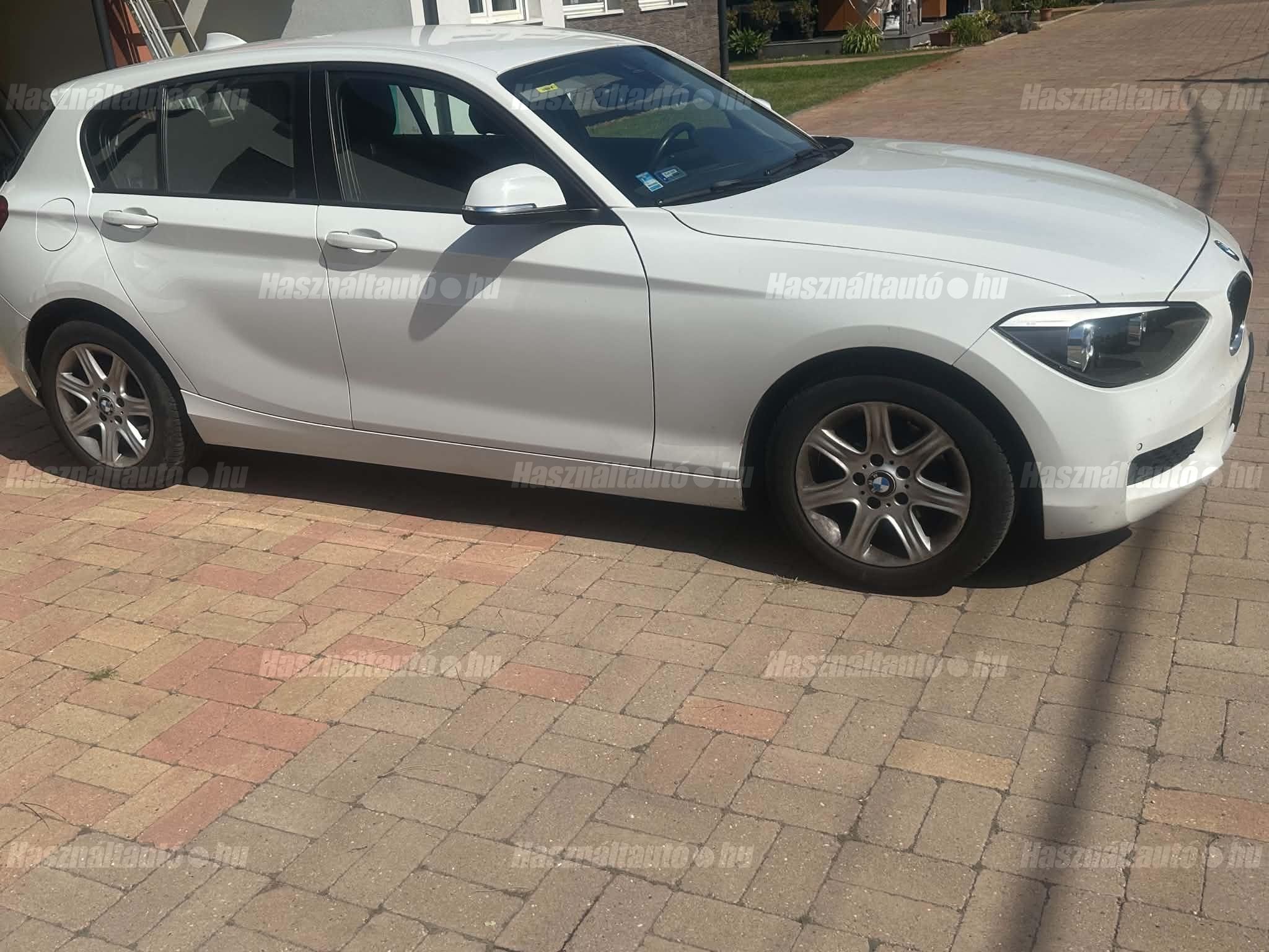 BMW 114 2014/5 - 1