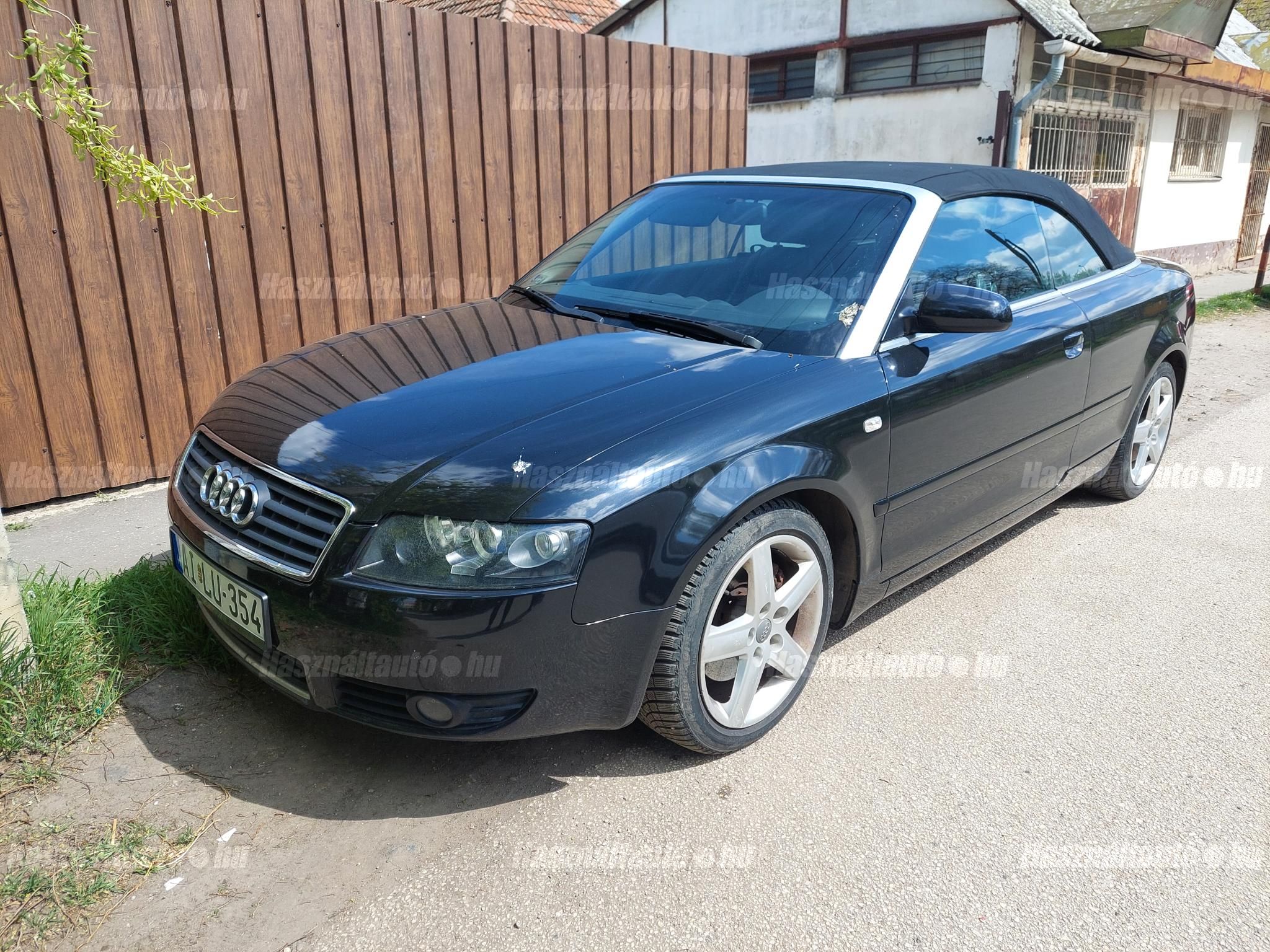 AUDI A4 CABRIO 2002 - 1