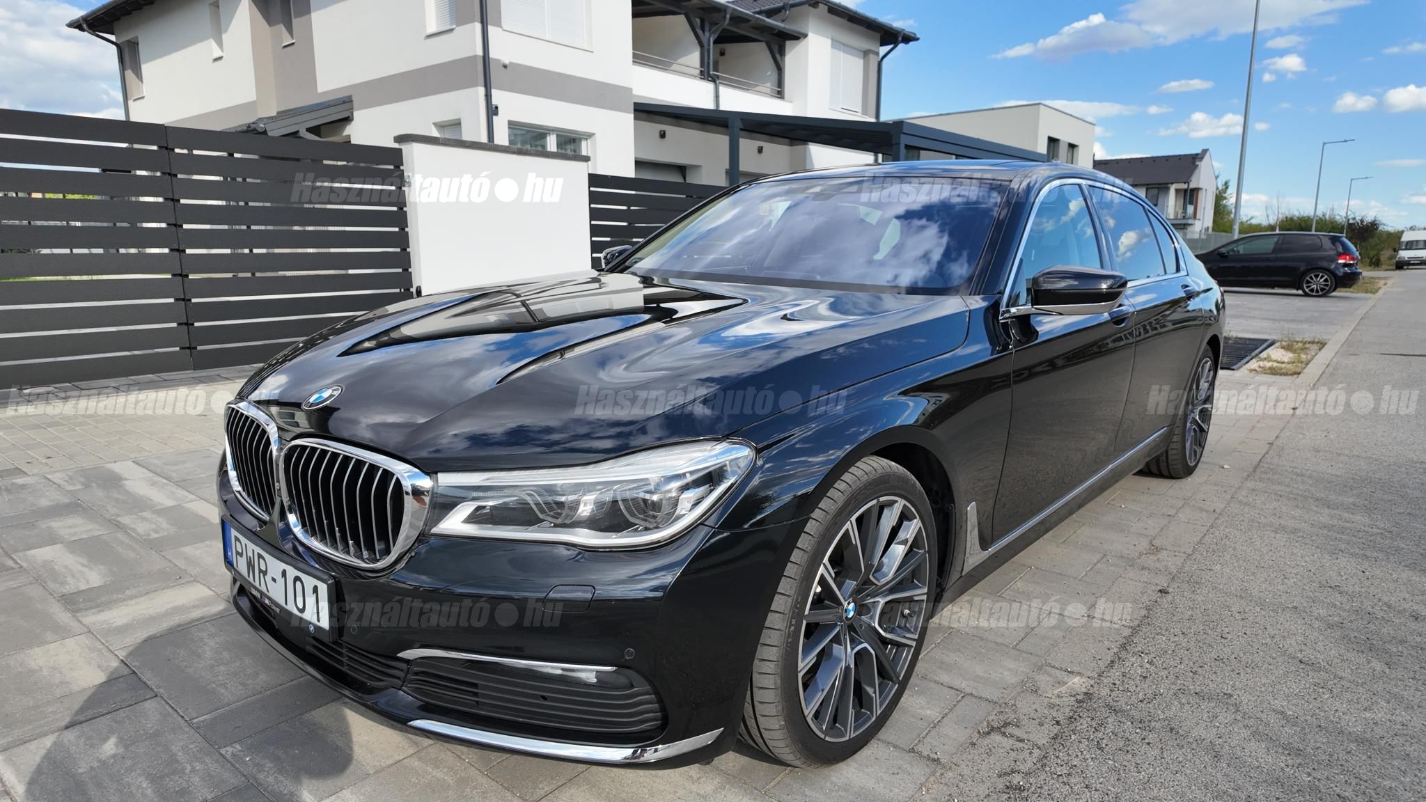 BMW 740 2018/2 - 1