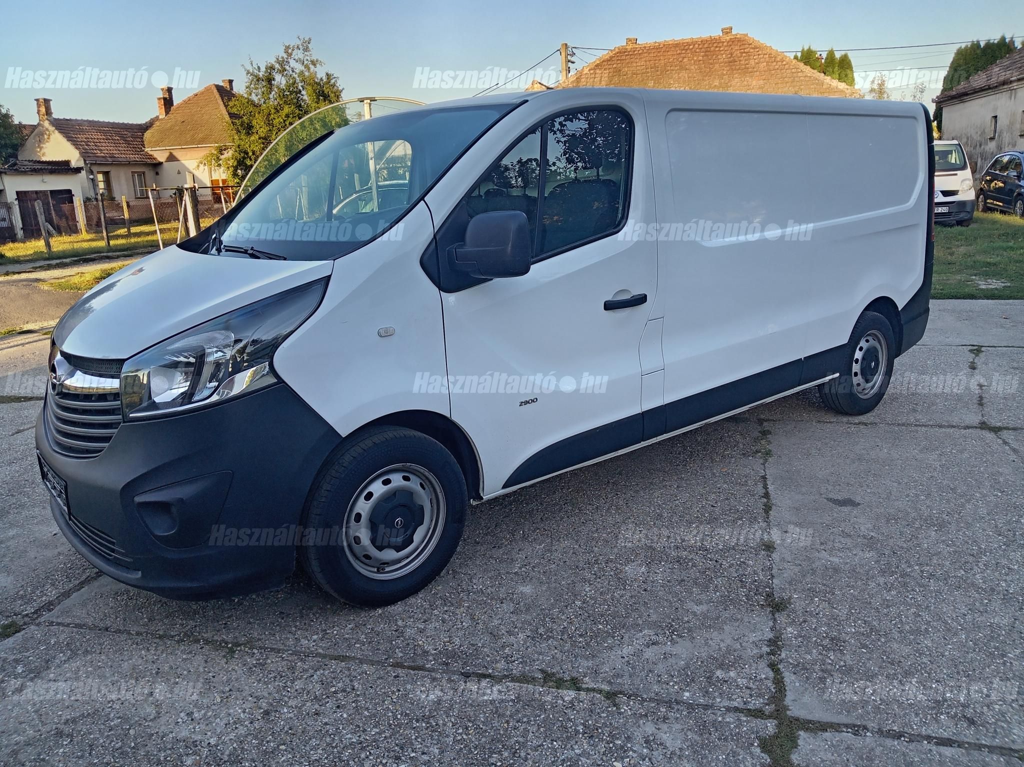 OPEL VIVARO 2017/6 - 1