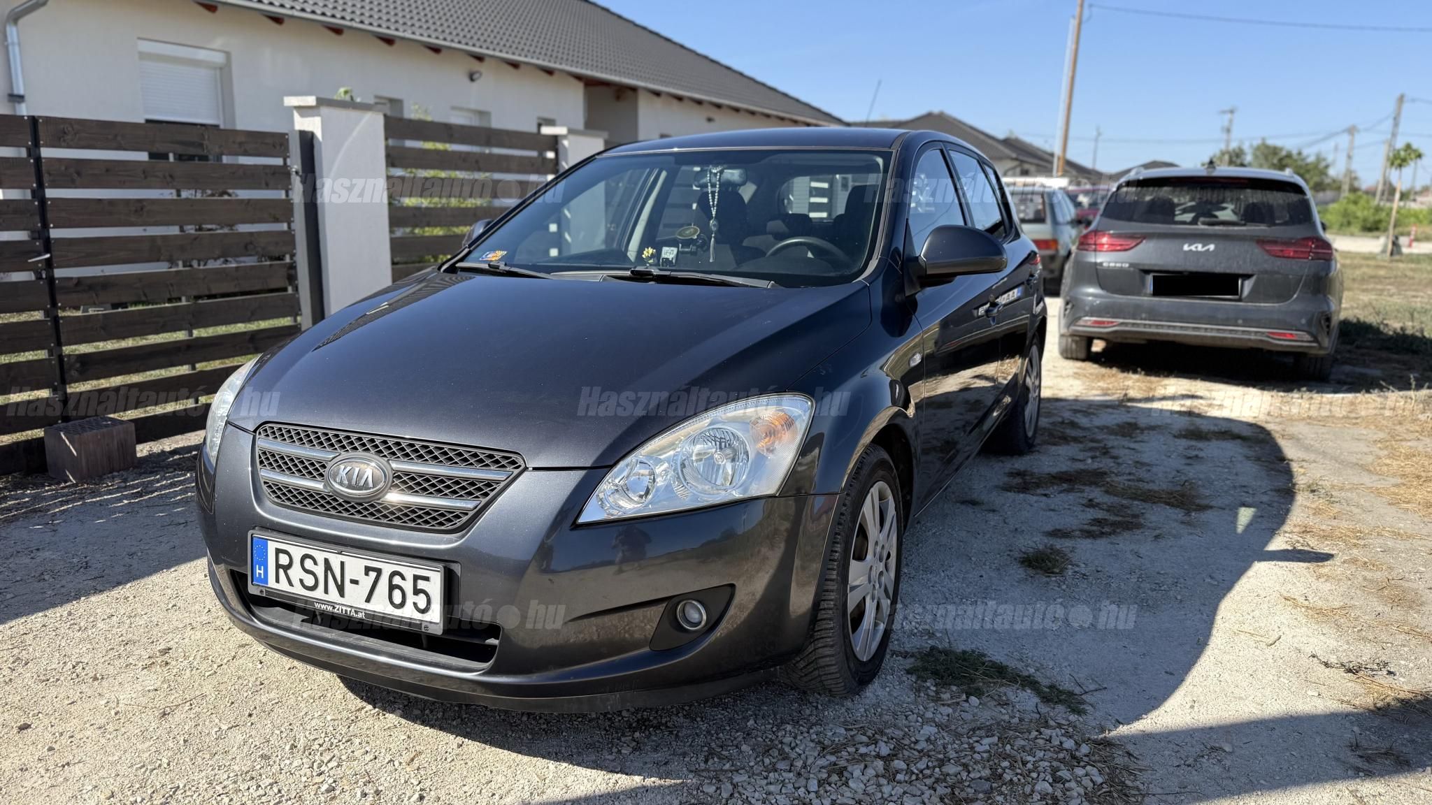 KIA CEE'D 2008/3 - 1