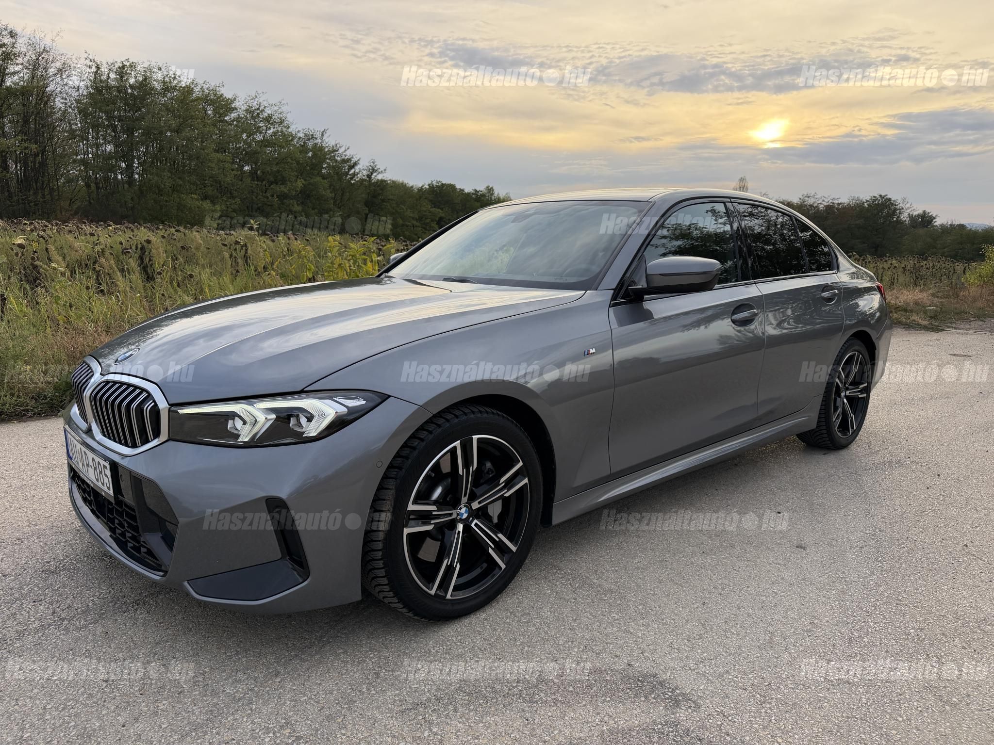 BMW 330 2025/11 - 1