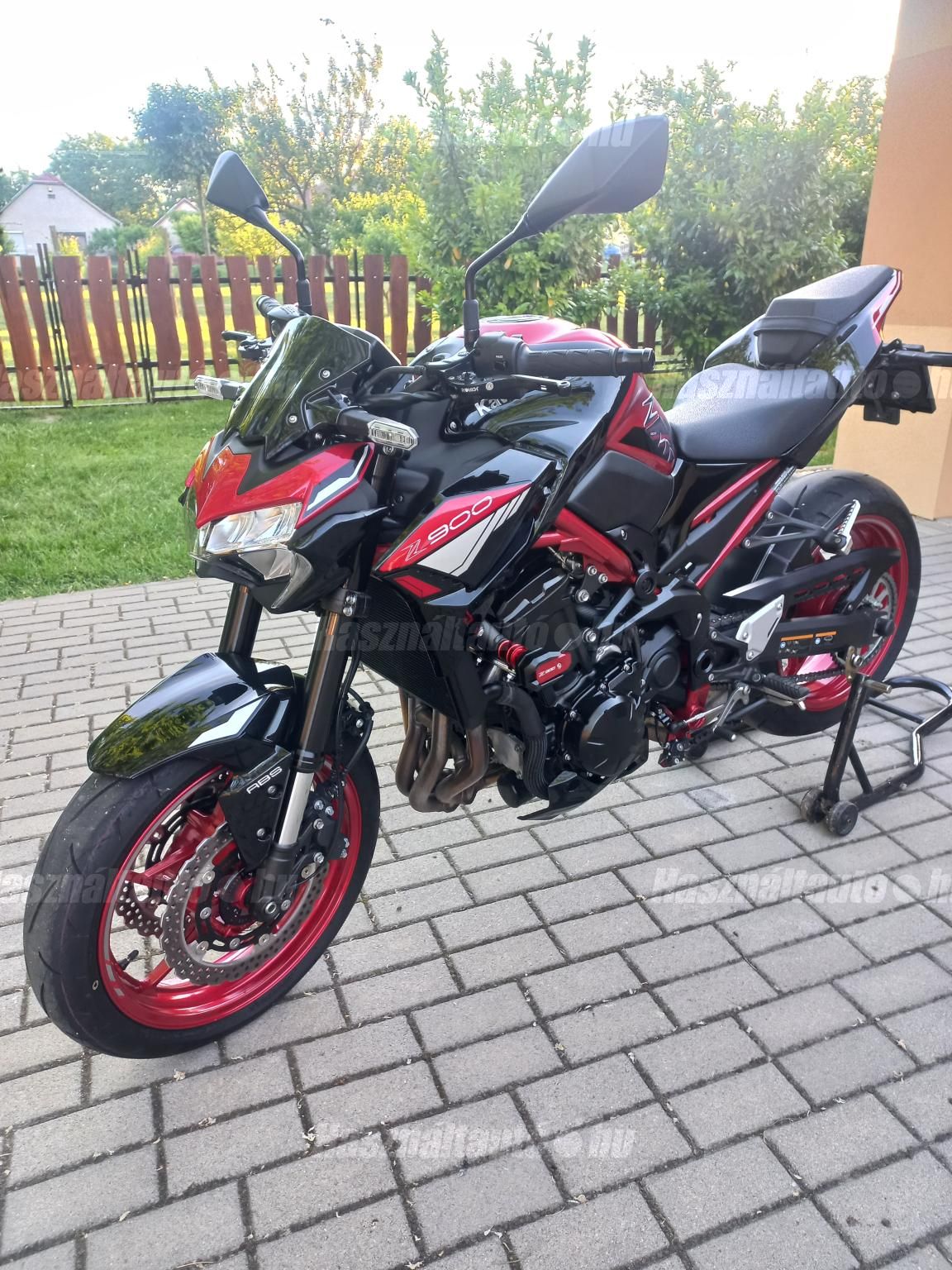 KAWASAKI Z 900 2024/5 - 1