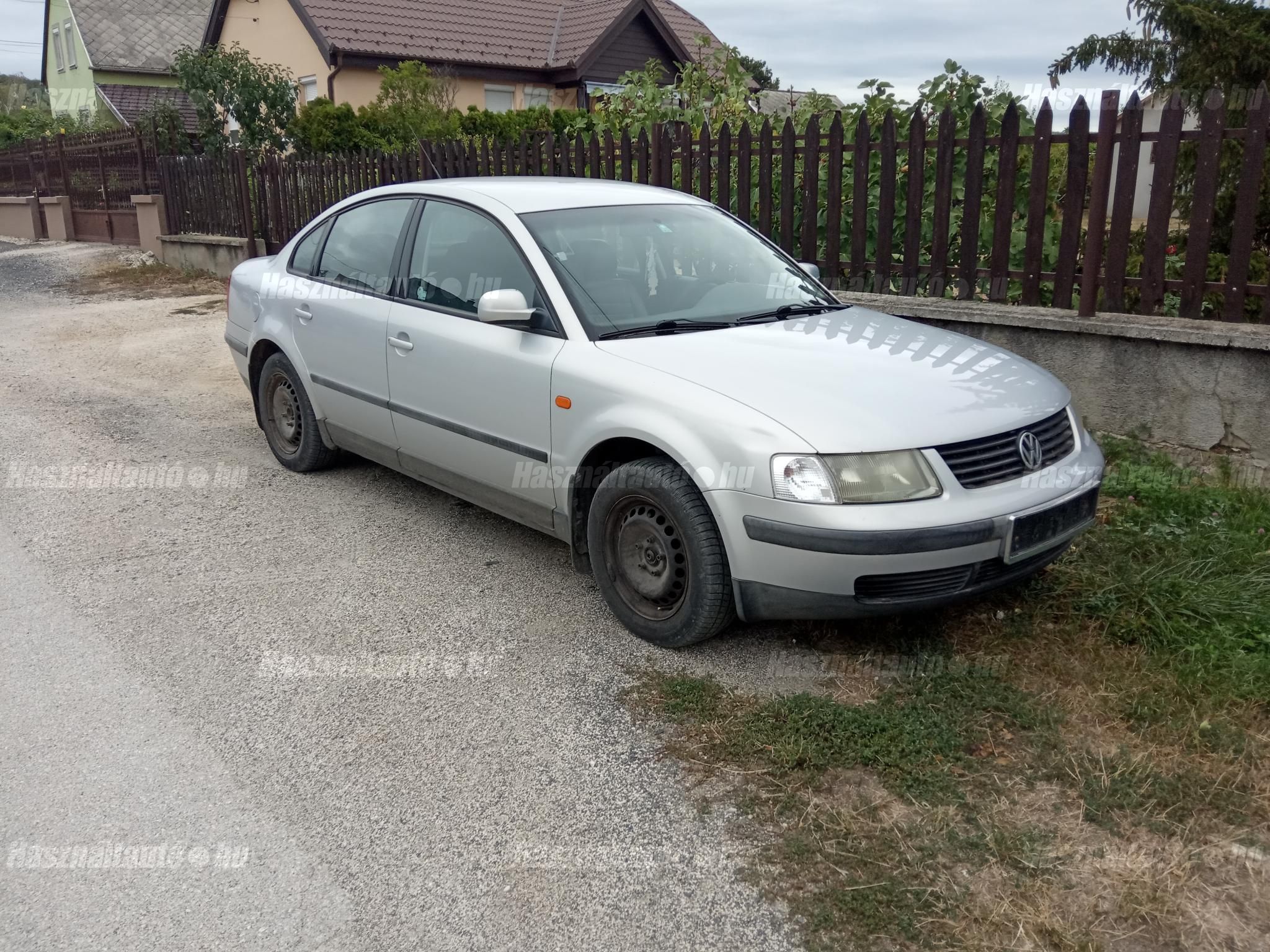 VOLKSWAGEN PASSAT V 1998/5 - 1