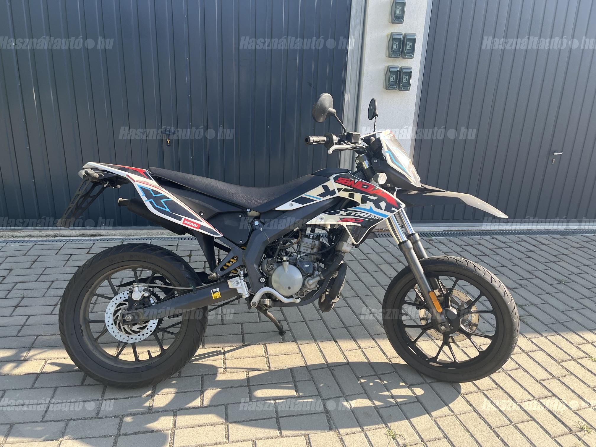 DERBI SENDA X-TREME 50 2016/4 - 1