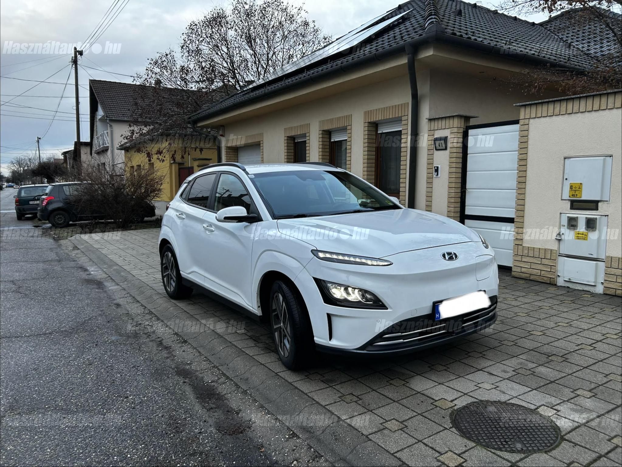 HYUNDAI KONA 2021/8 - 1