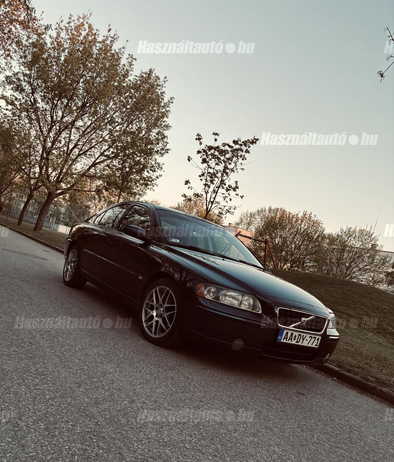 VOLVO S60 2005 - 1