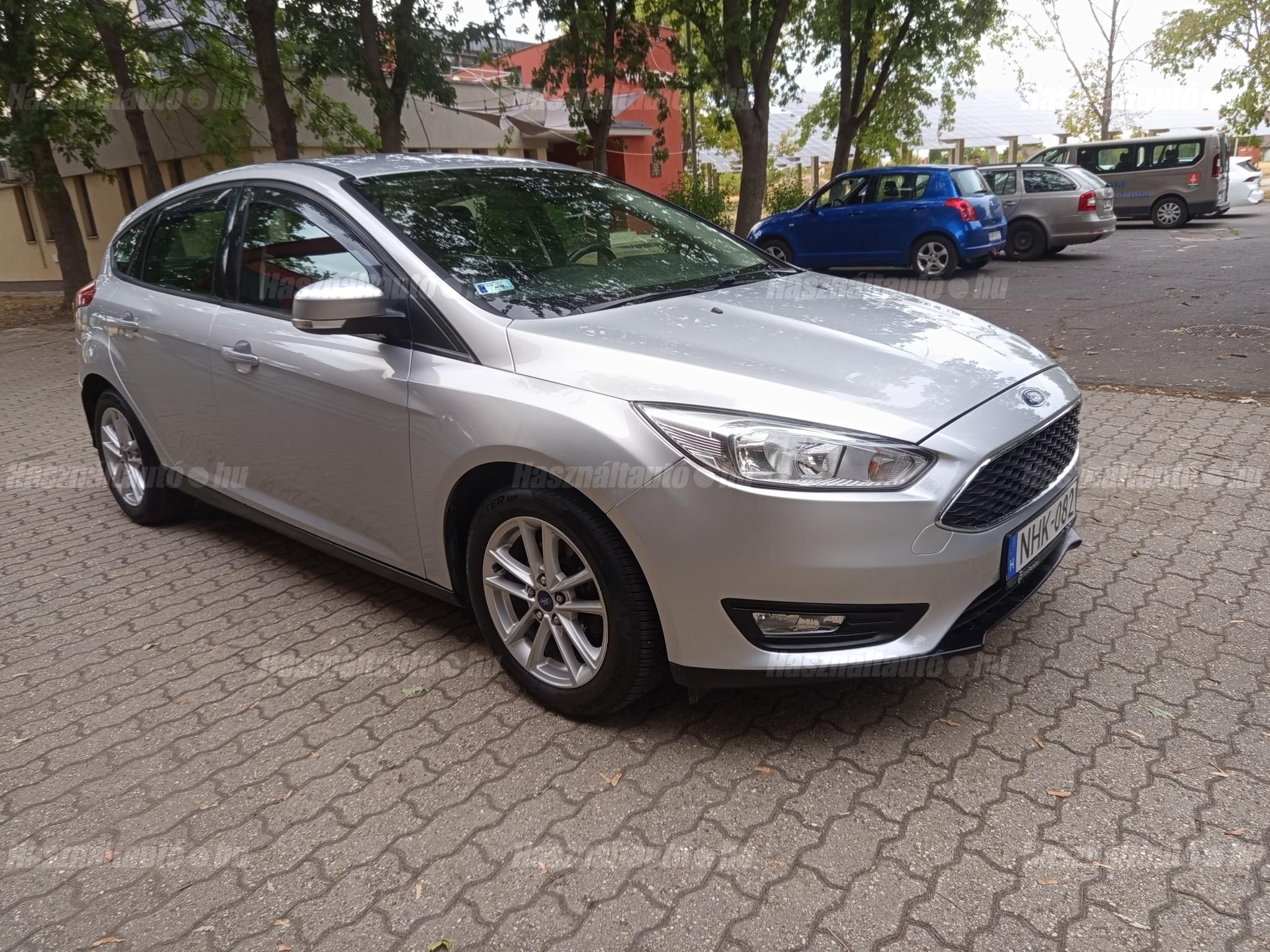 FORD FOCUS 2015/8 - 1