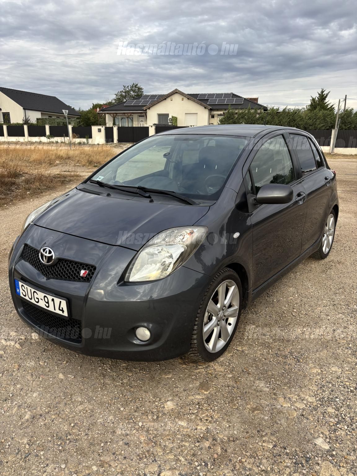 TOYOTA YARIS 2007/12 - 1