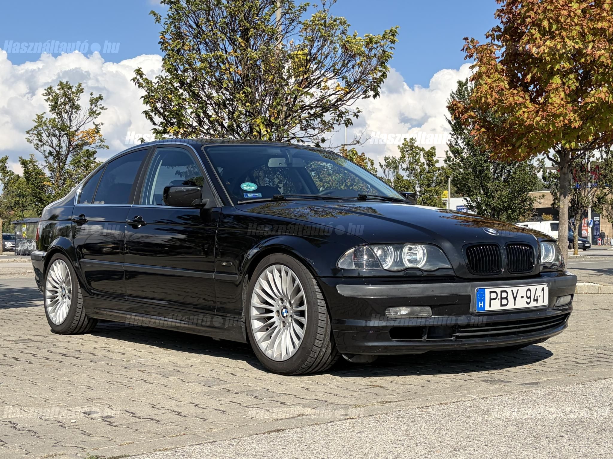 BMW 323 1999/5 - 1