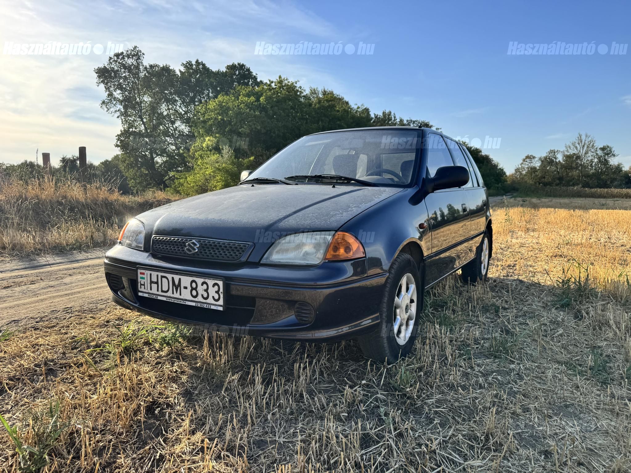 SUZUKI SWIFT 2000/2 - 1