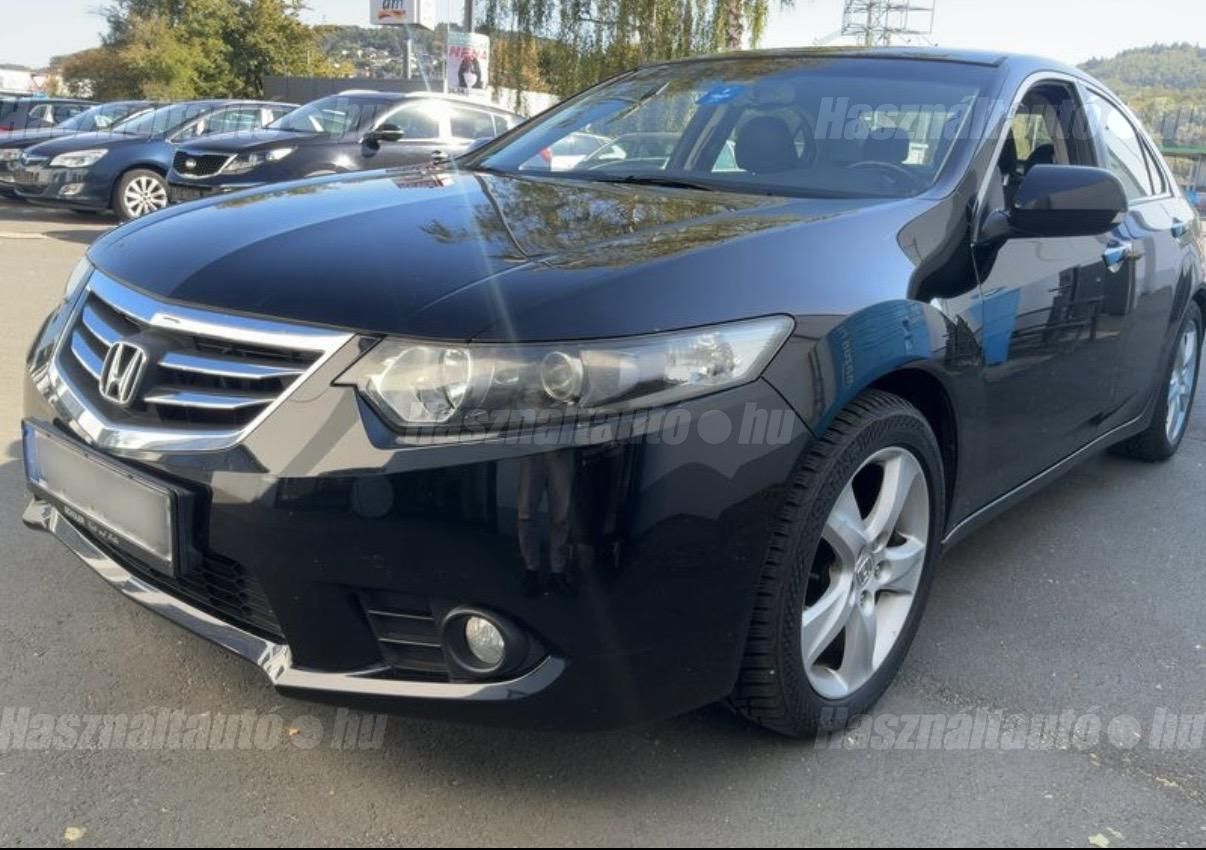 HONDA ACCORD 2012 - 1