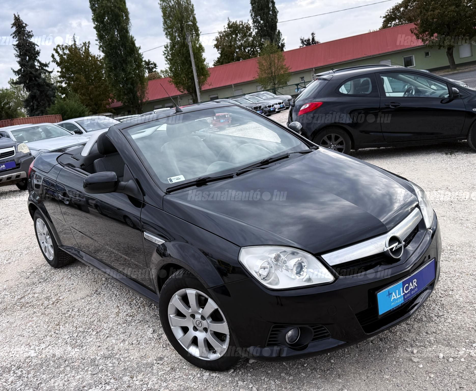 OPEL TIGRA 2005/6 - 1