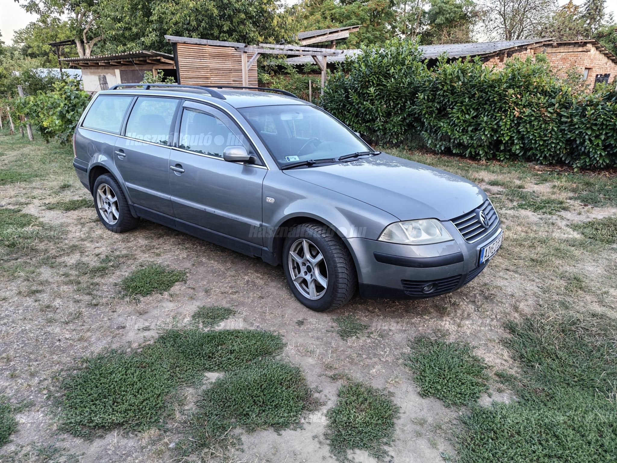 VOLKSWAGEN PASSAT V 2002/11 - 1
