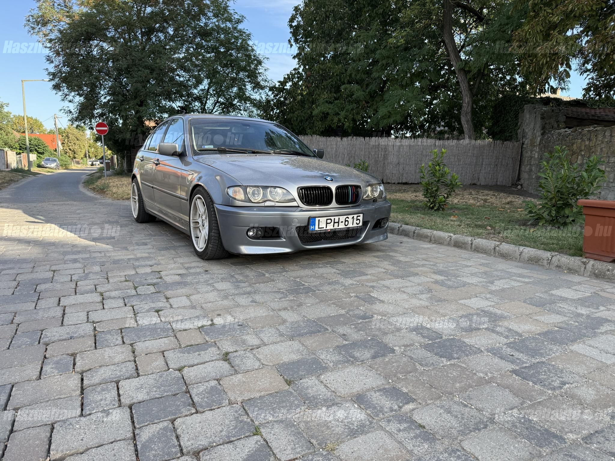 BMW 320 2004/8 - 1