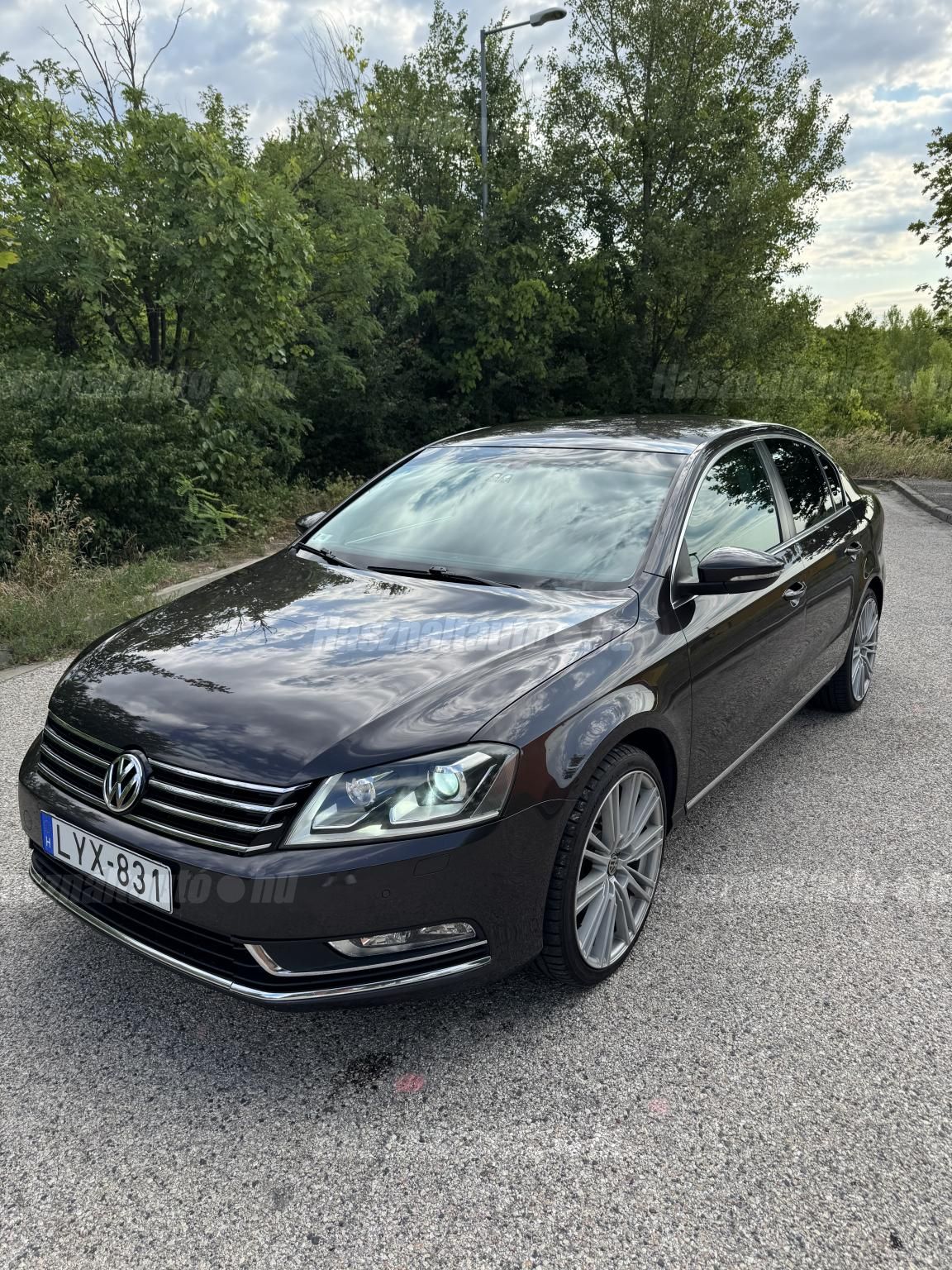 VOLKSWAGEN PASSAT VII 2011 - 1
