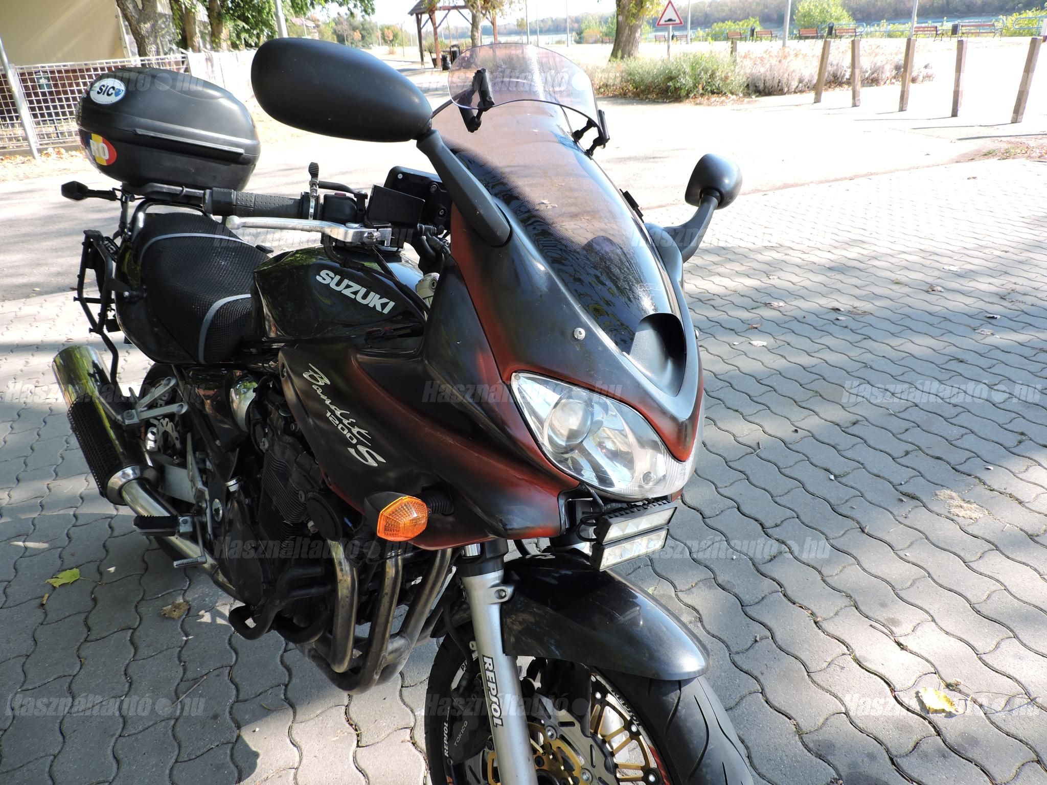 SUZUKI GSF 1200 S (BANDIT) 2004/4 - 1