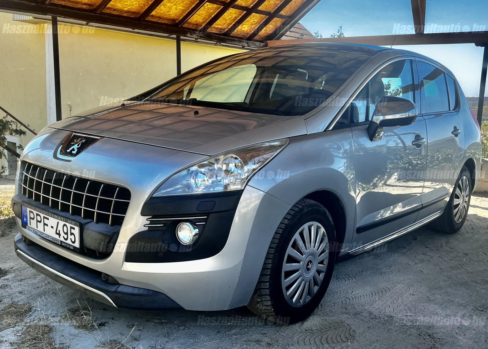 PEUGEOT 3008 2011 - 1