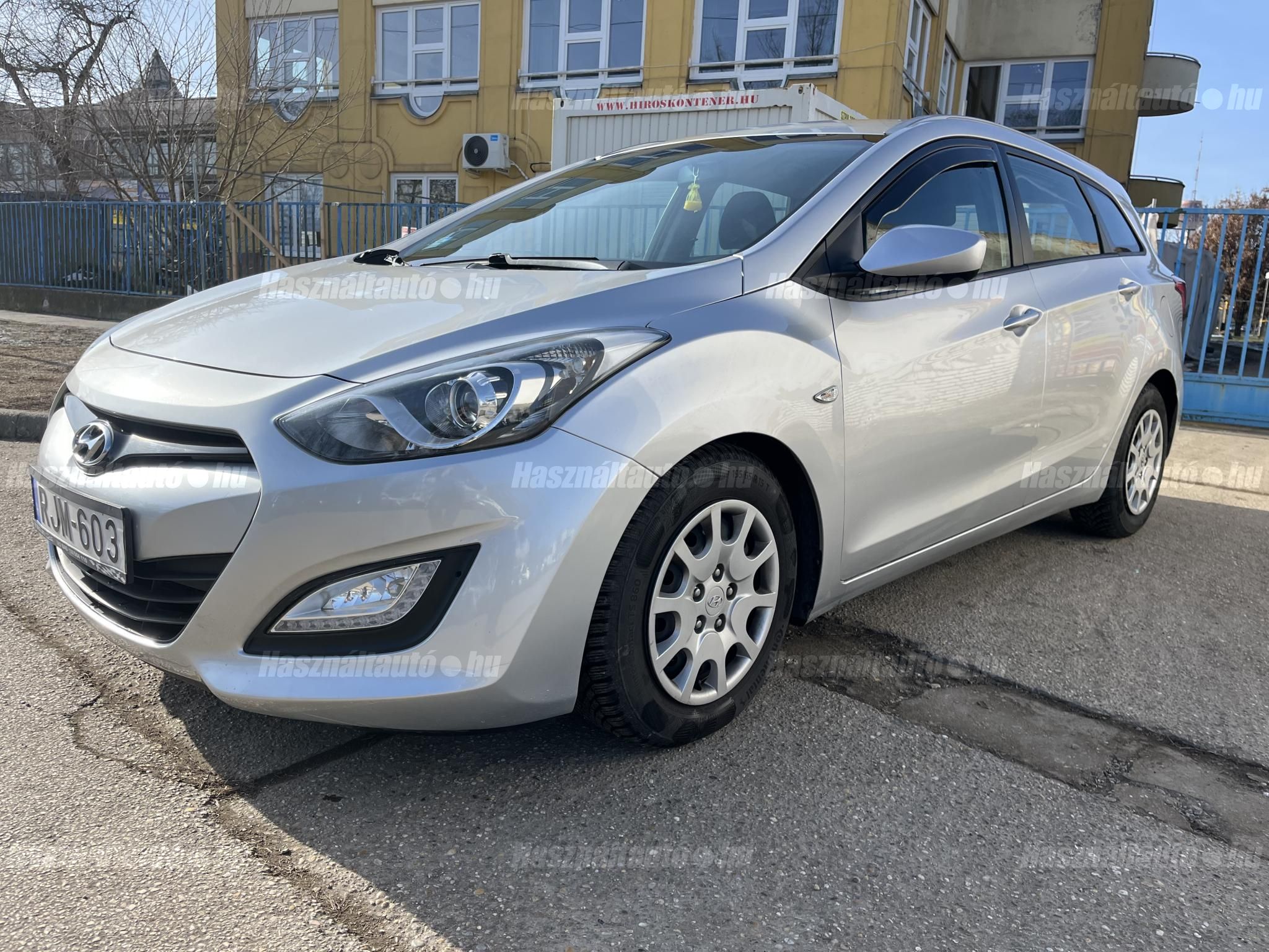 HYUNDAI I30 2013/2 - 1