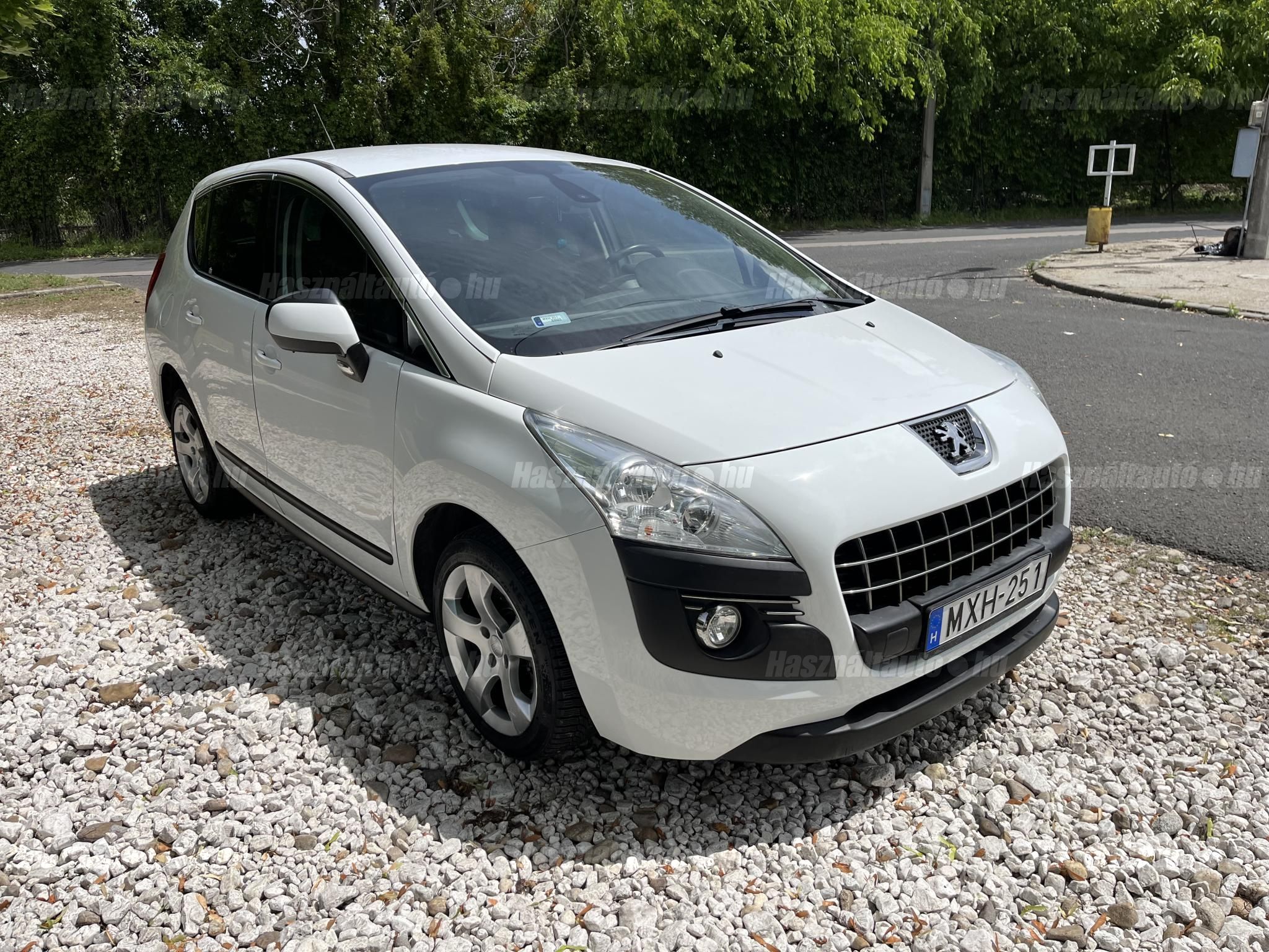 PEUGEOT 3008 2012/4 - 1