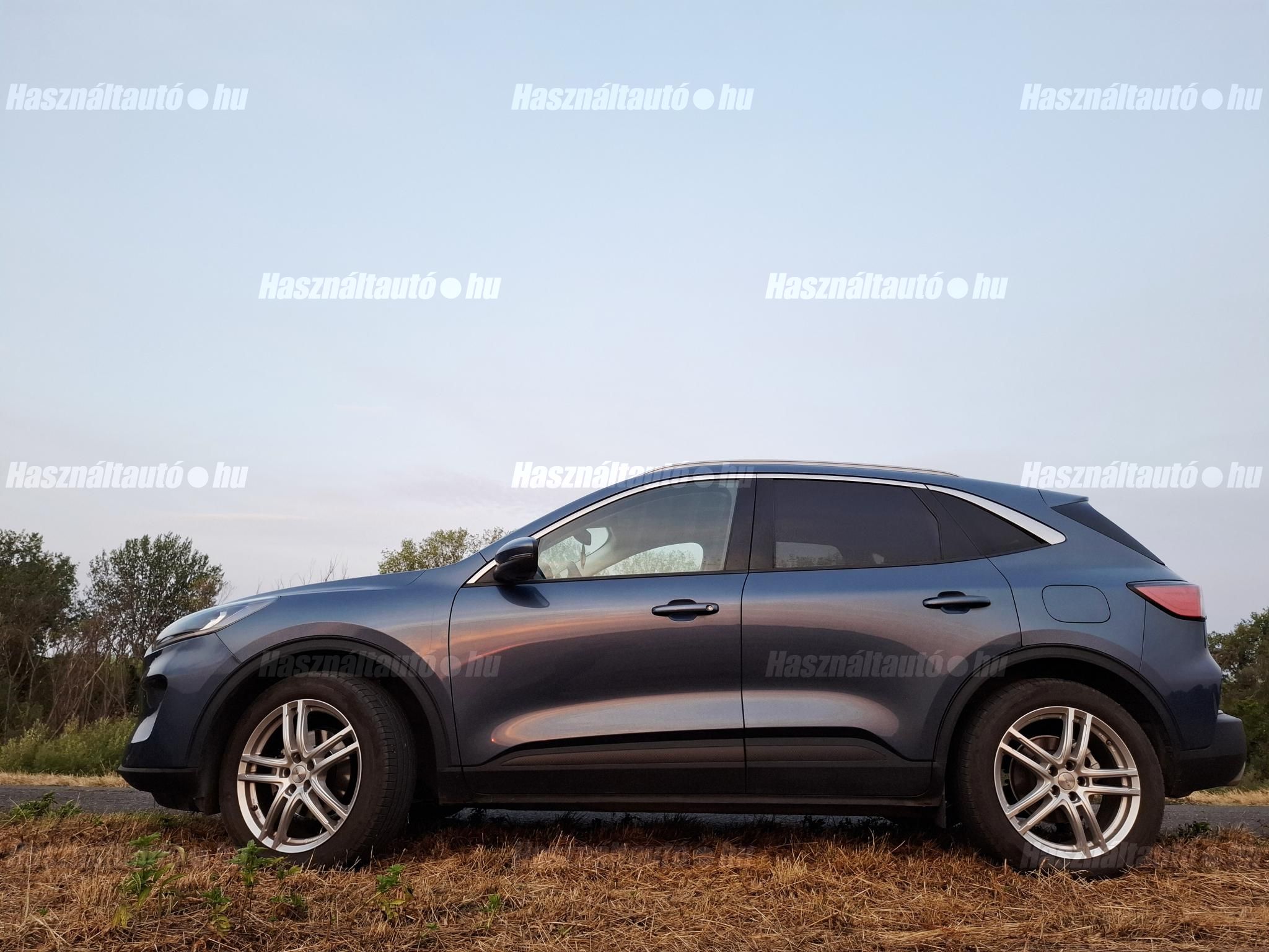 FORD KUGA 2023/11 - 1